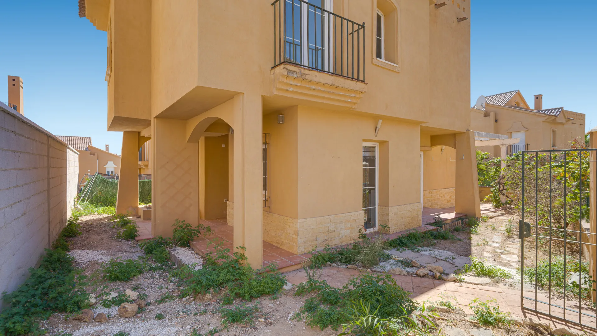 Buy Riviera del Sol house