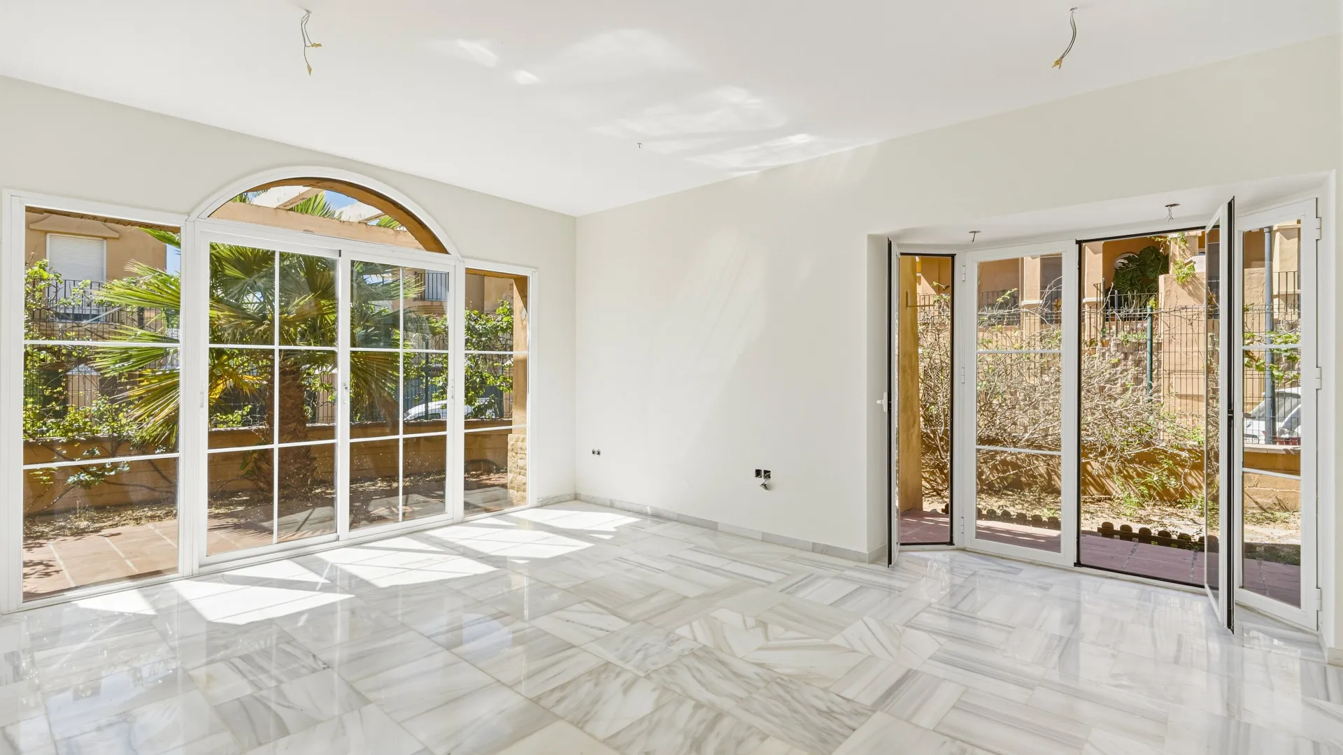 Buy Riviera del Sol house