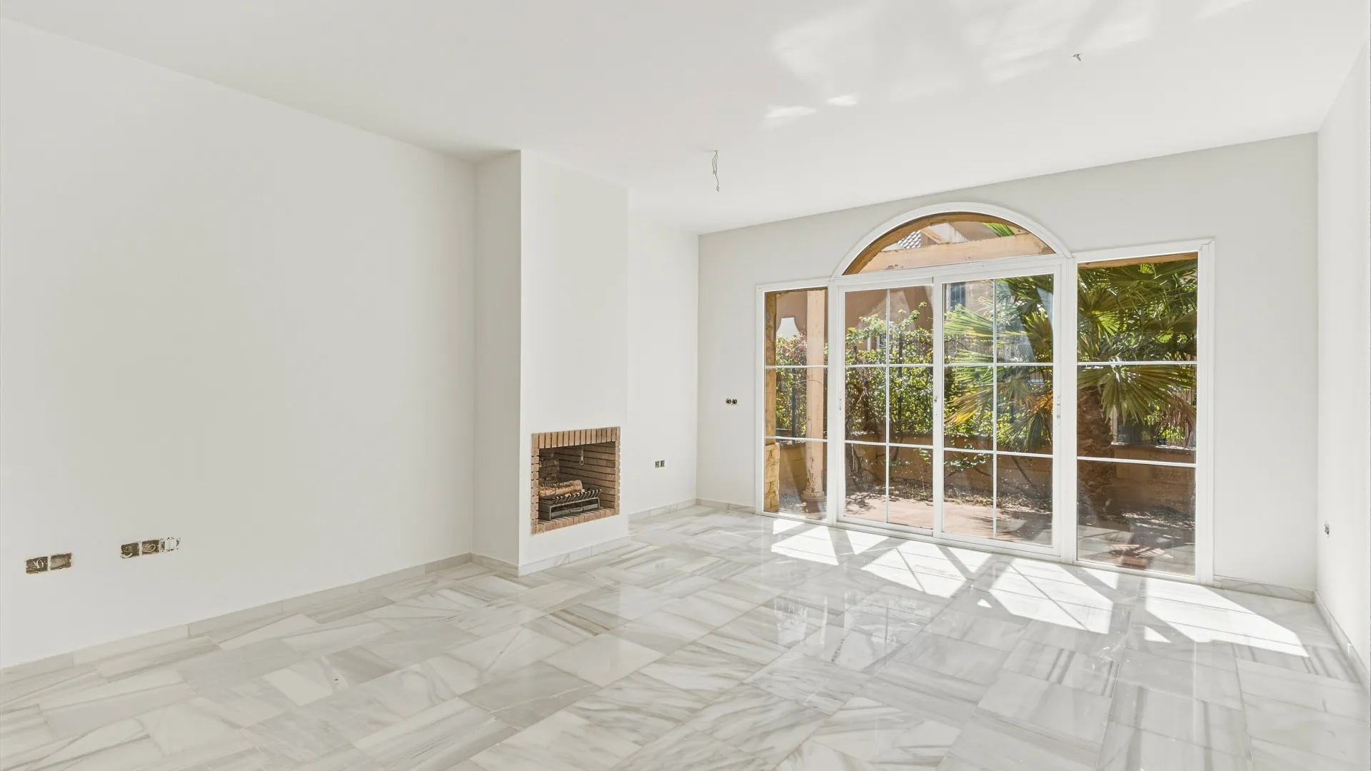 Buy Riviera del Sol house