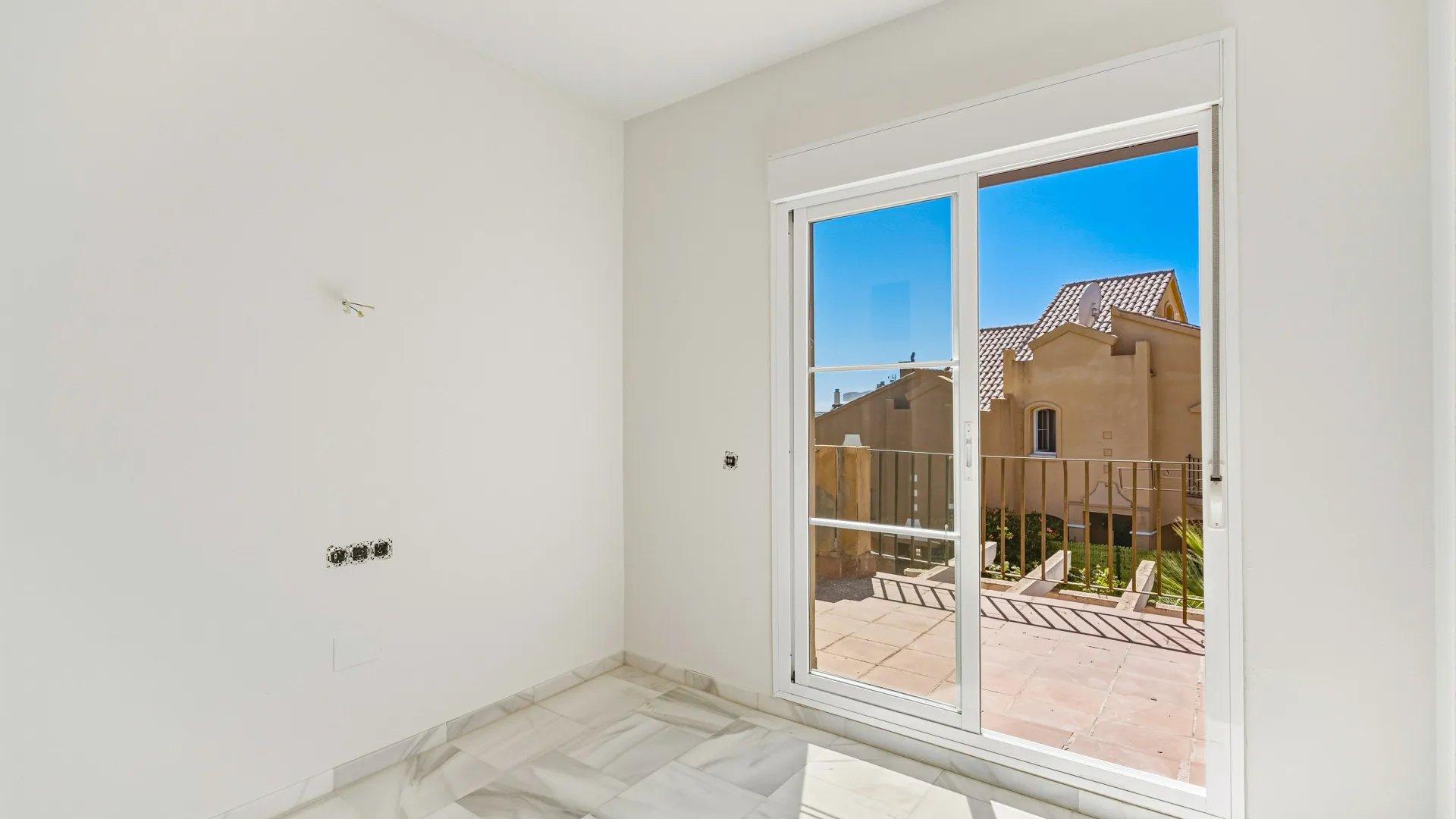 Buy Riviera del Sol house