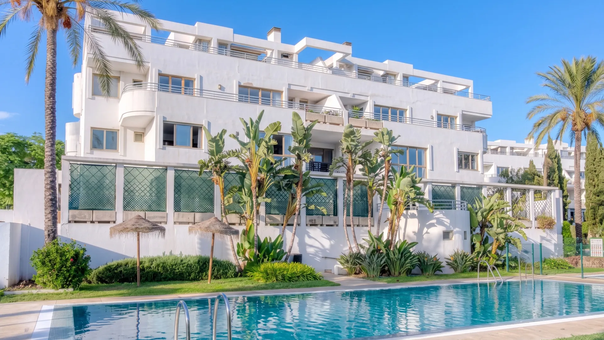 For sale Cala de Mijas duplex penthouse with 3 bedrooms