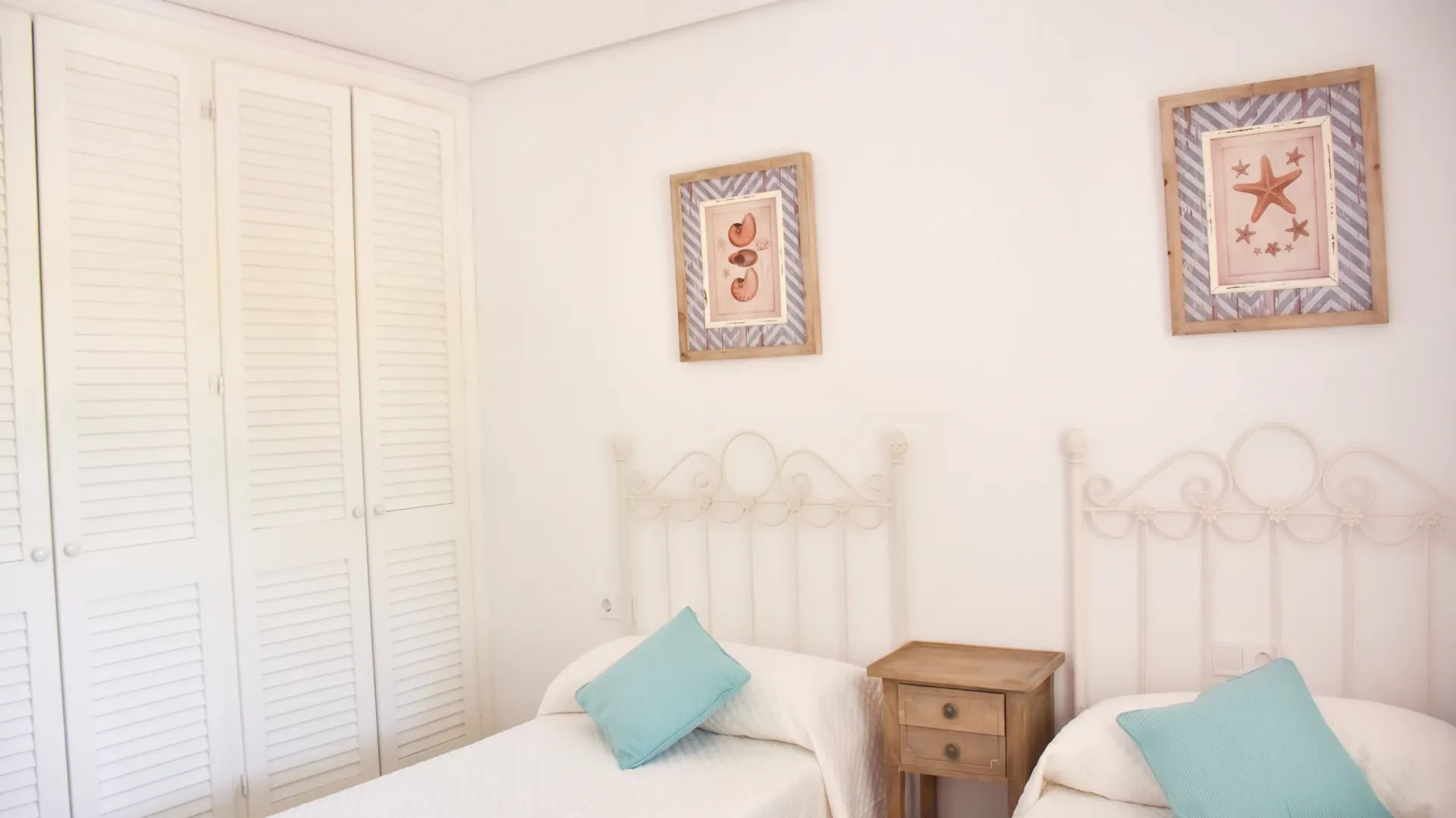 Apartamento con 3 dormitorios en venta en Golden Beach