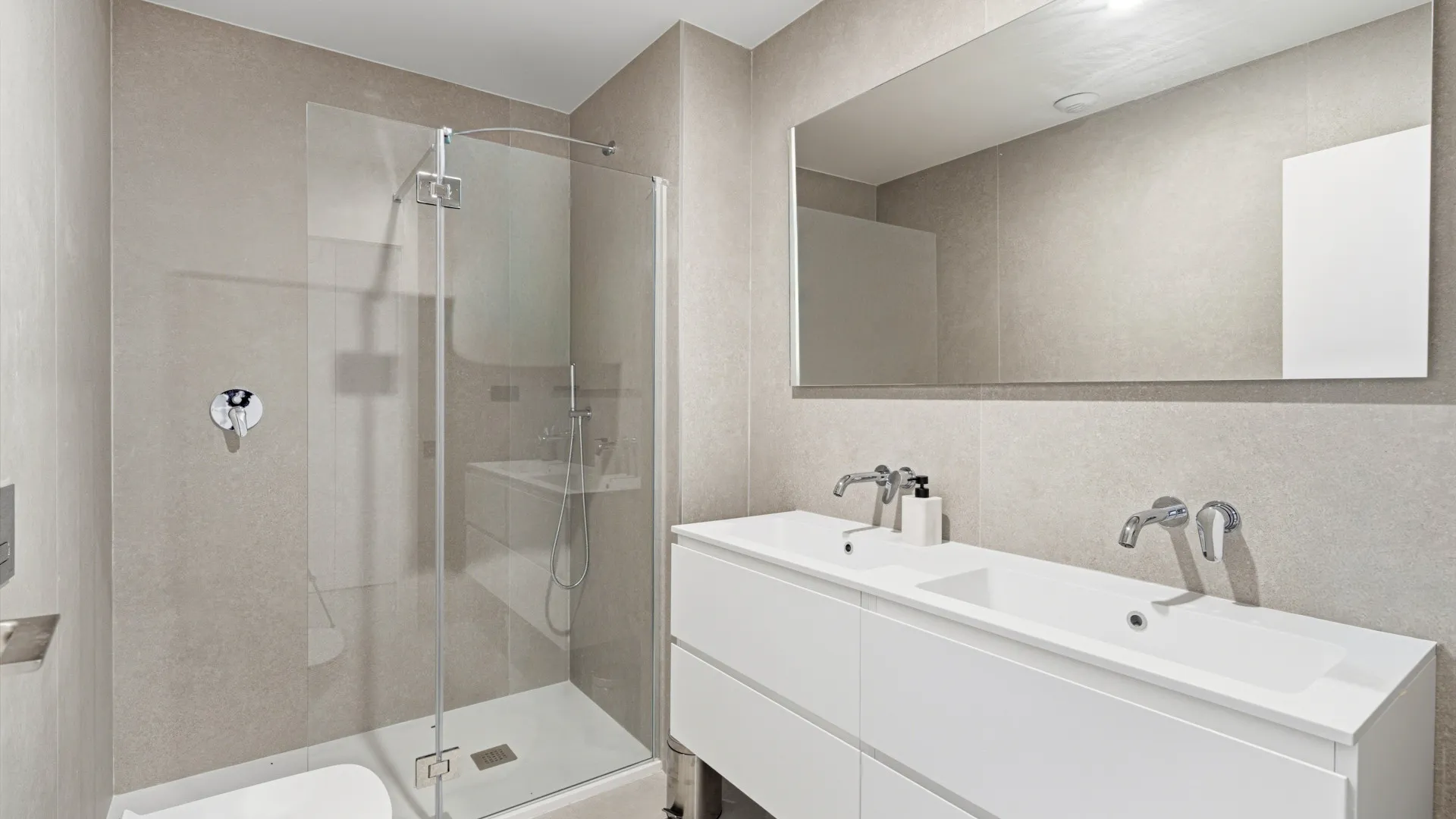 For sale apartment in Los Altos de los Monteros with 3 bedrooms