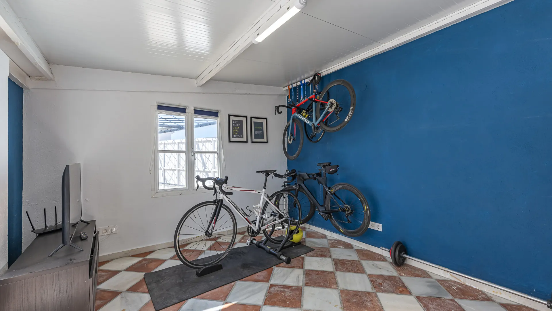 Buy Guadalmina Alta 3 bedrooms villa
