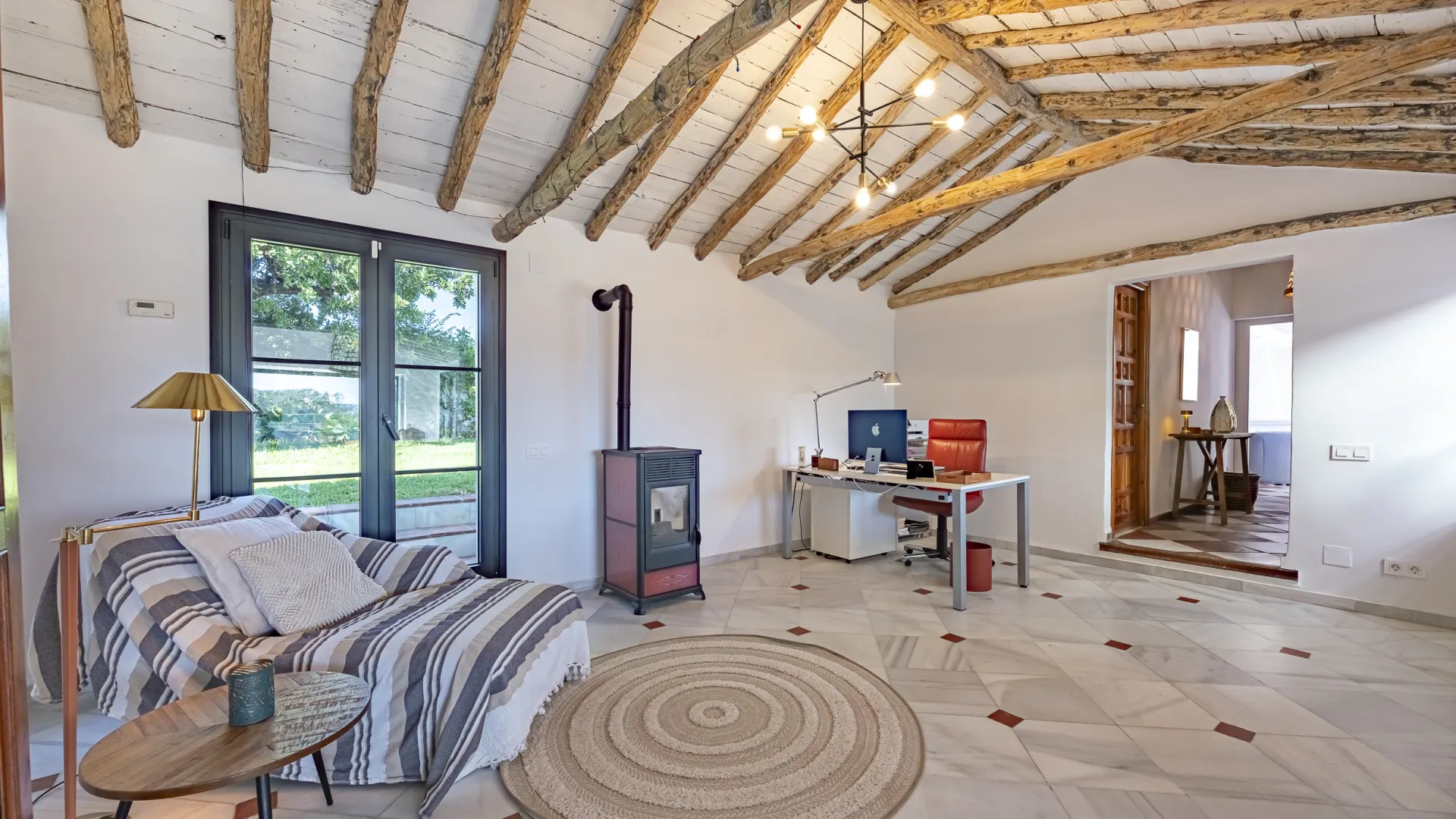 Buy Guadalmina Alta 3 bedrooms villa