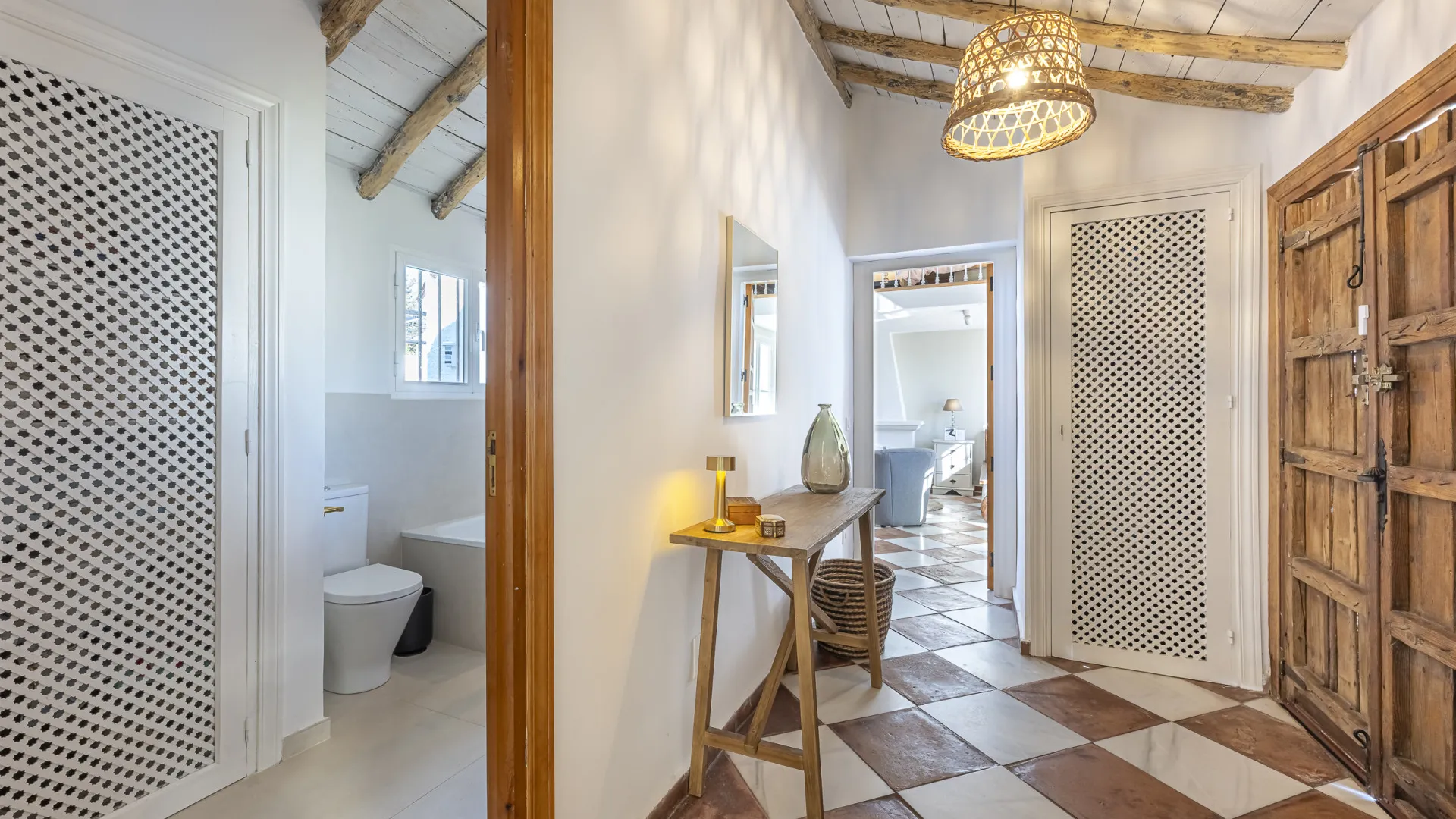 Buy Guadalmina Alta 3 bedrooms villa