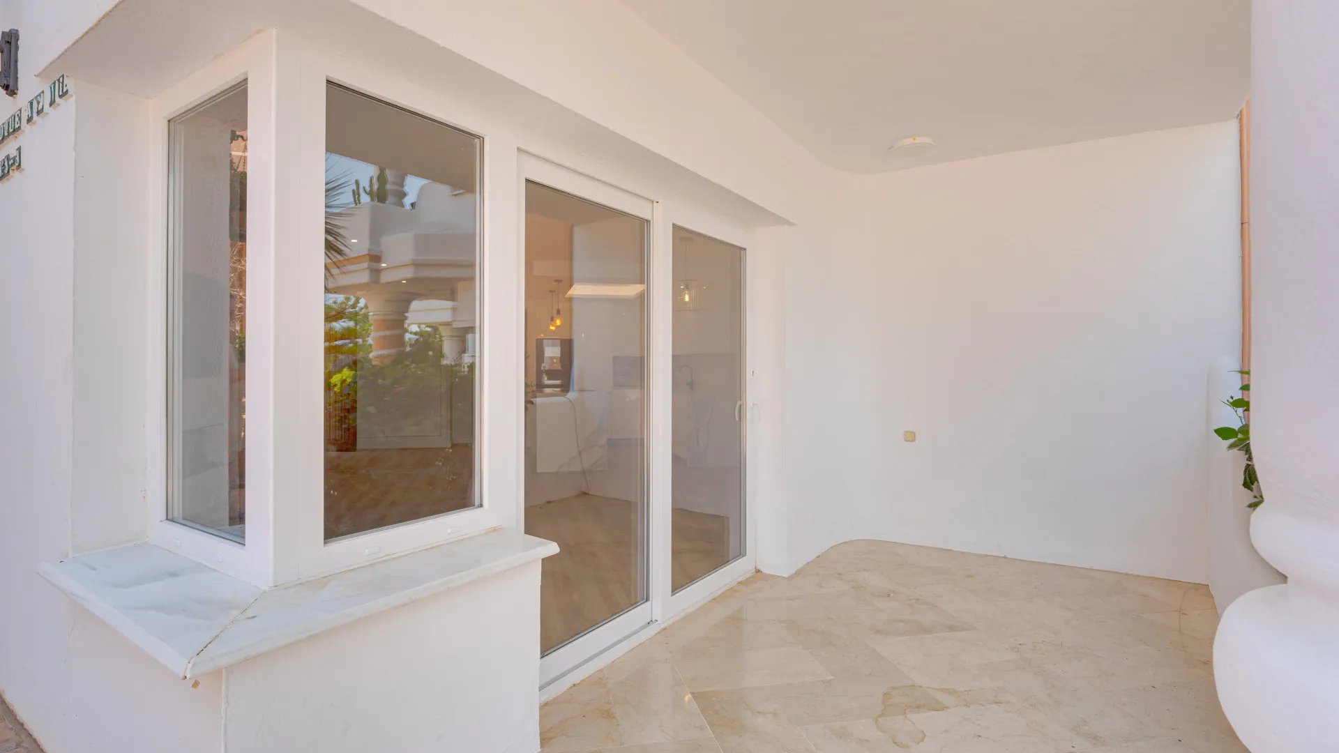 For sale 3 bedrooms ground floor apartment in Mijas Golf