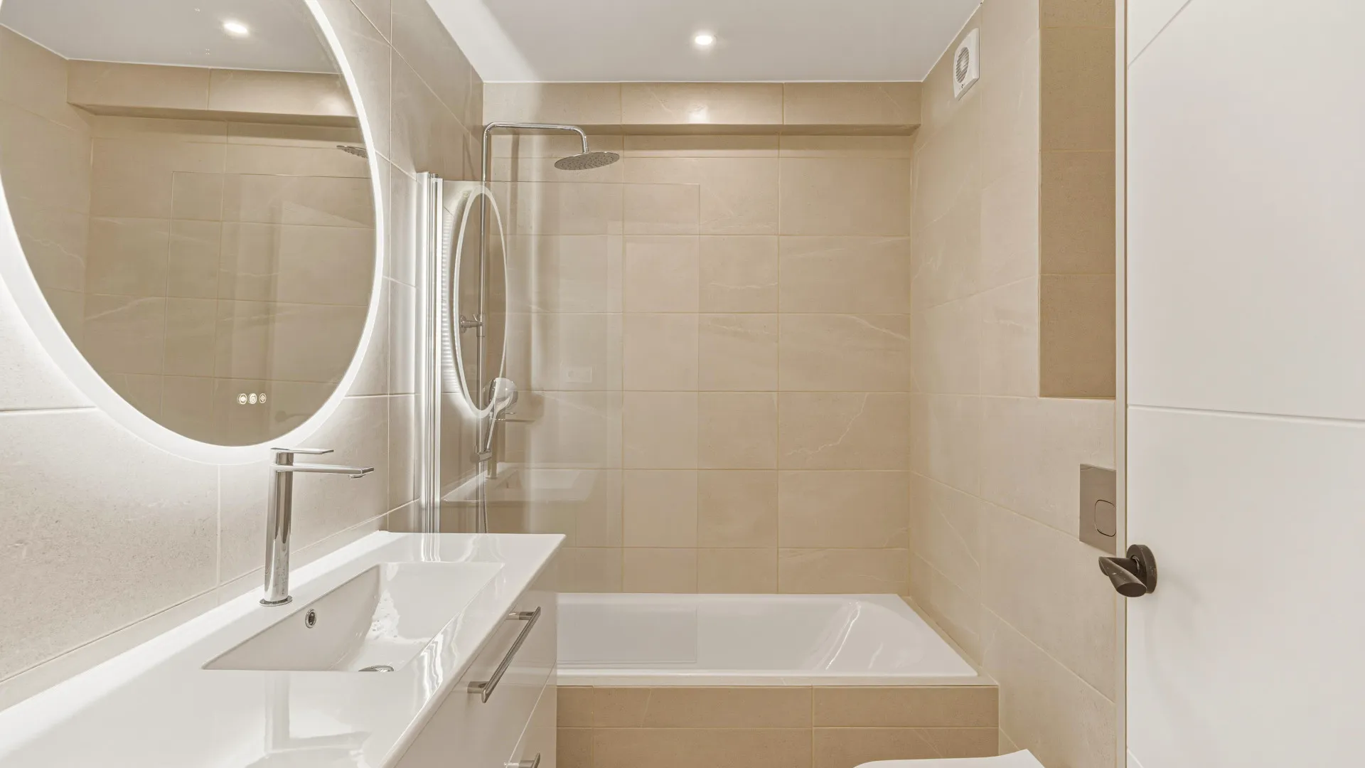 For sale 3 bedrooms ground floor apartment in Mijas Golf
