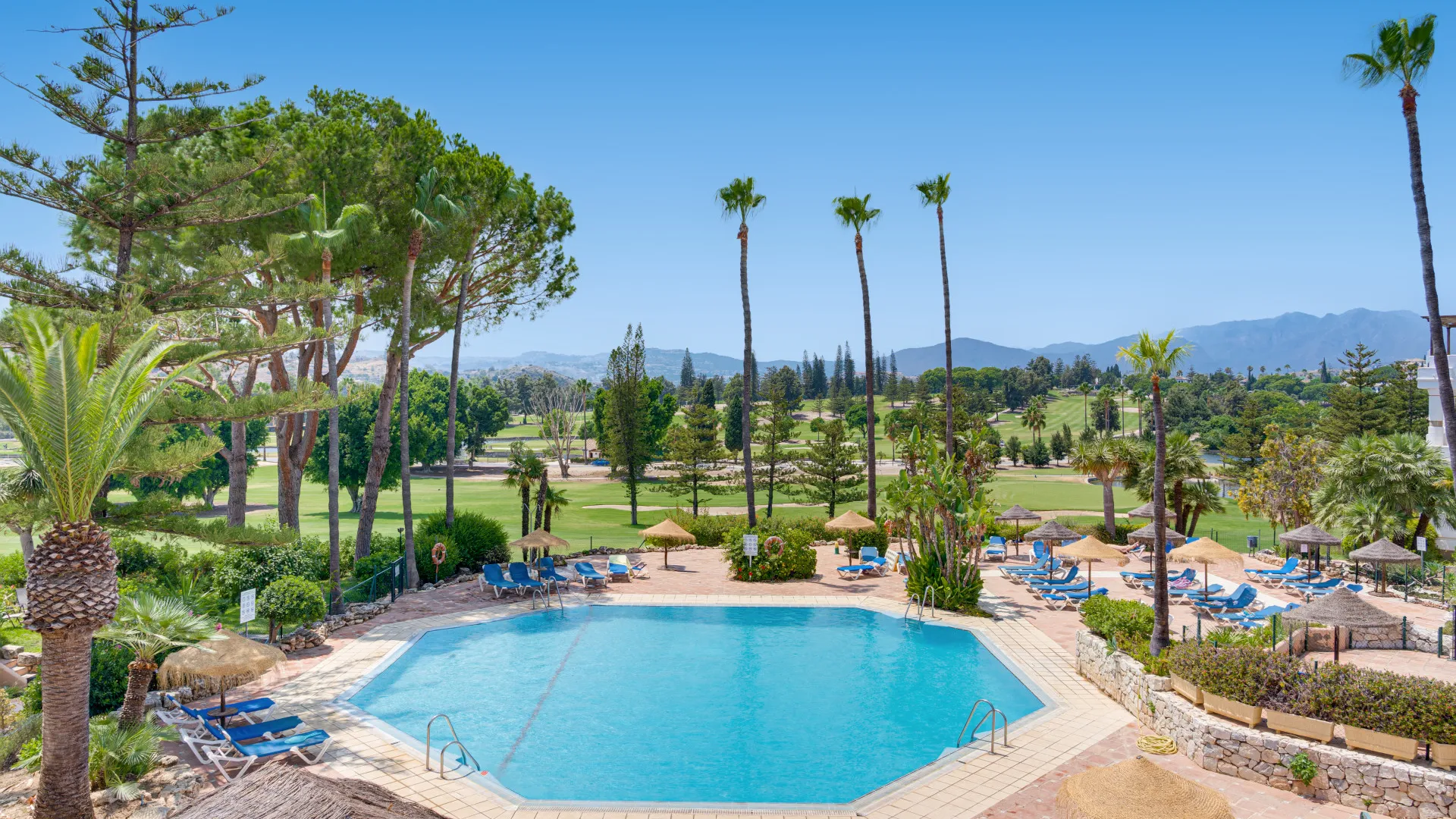 For sale 3 bedrooms ground floor apartment in Mijas Golf