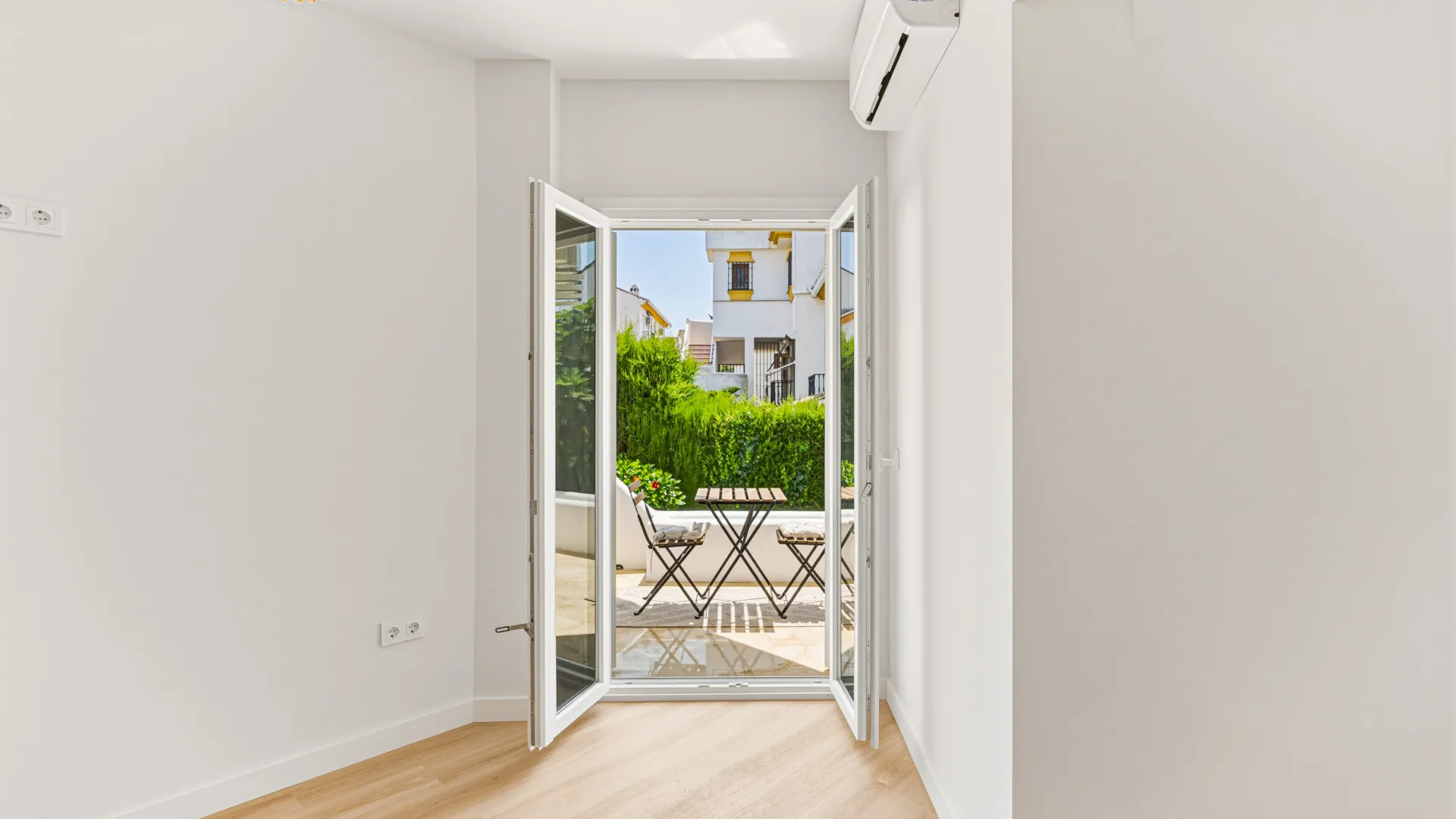 For sale 3 bedrooms ground floor apartment in Mijas Golf