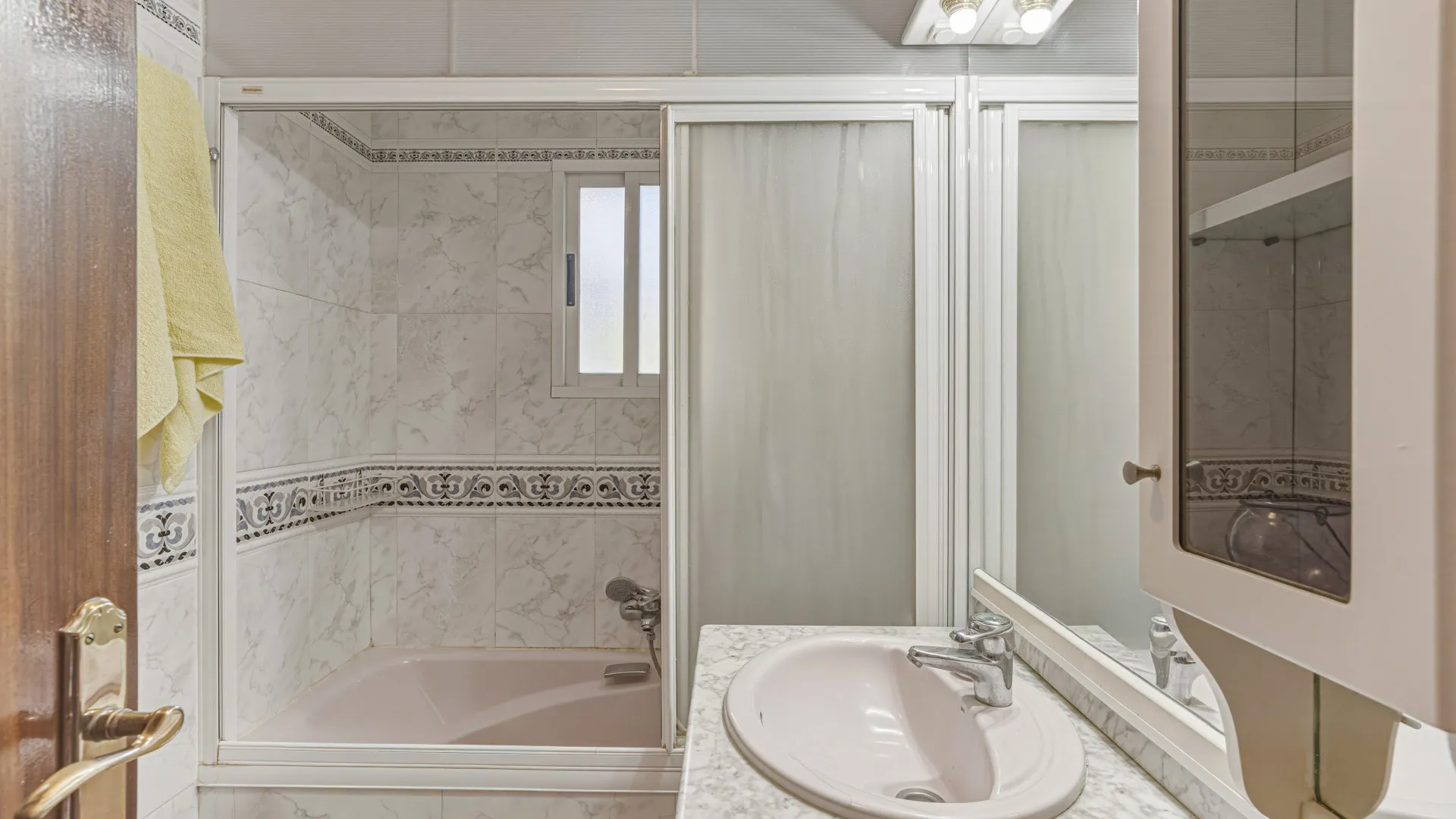 Apartment for sale in Parque Elviria