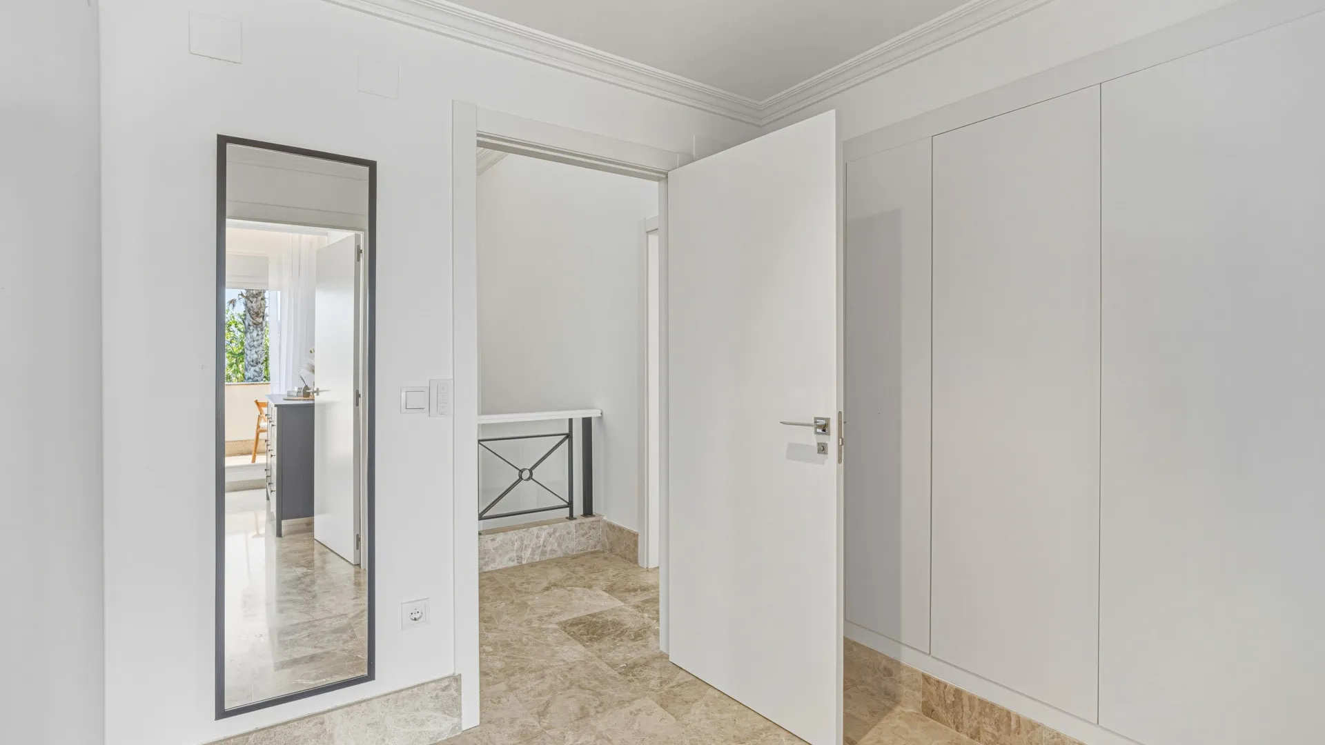 Santa Clara 4 bedrooms villa for sale