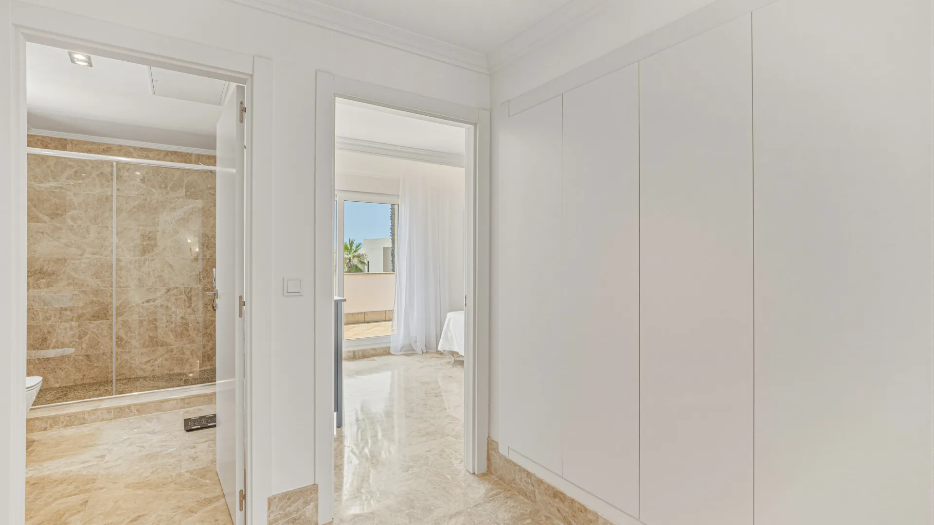 Santa Clara 4 bedrooms villa for sale