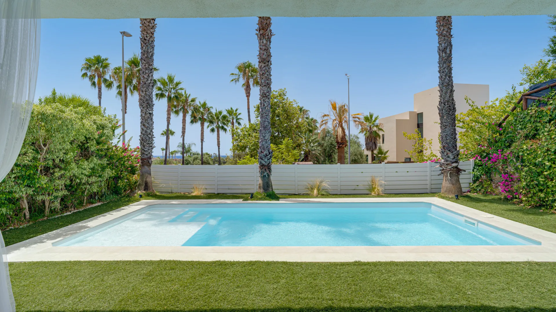 Santa Clara 4 bedrooms villa for sale