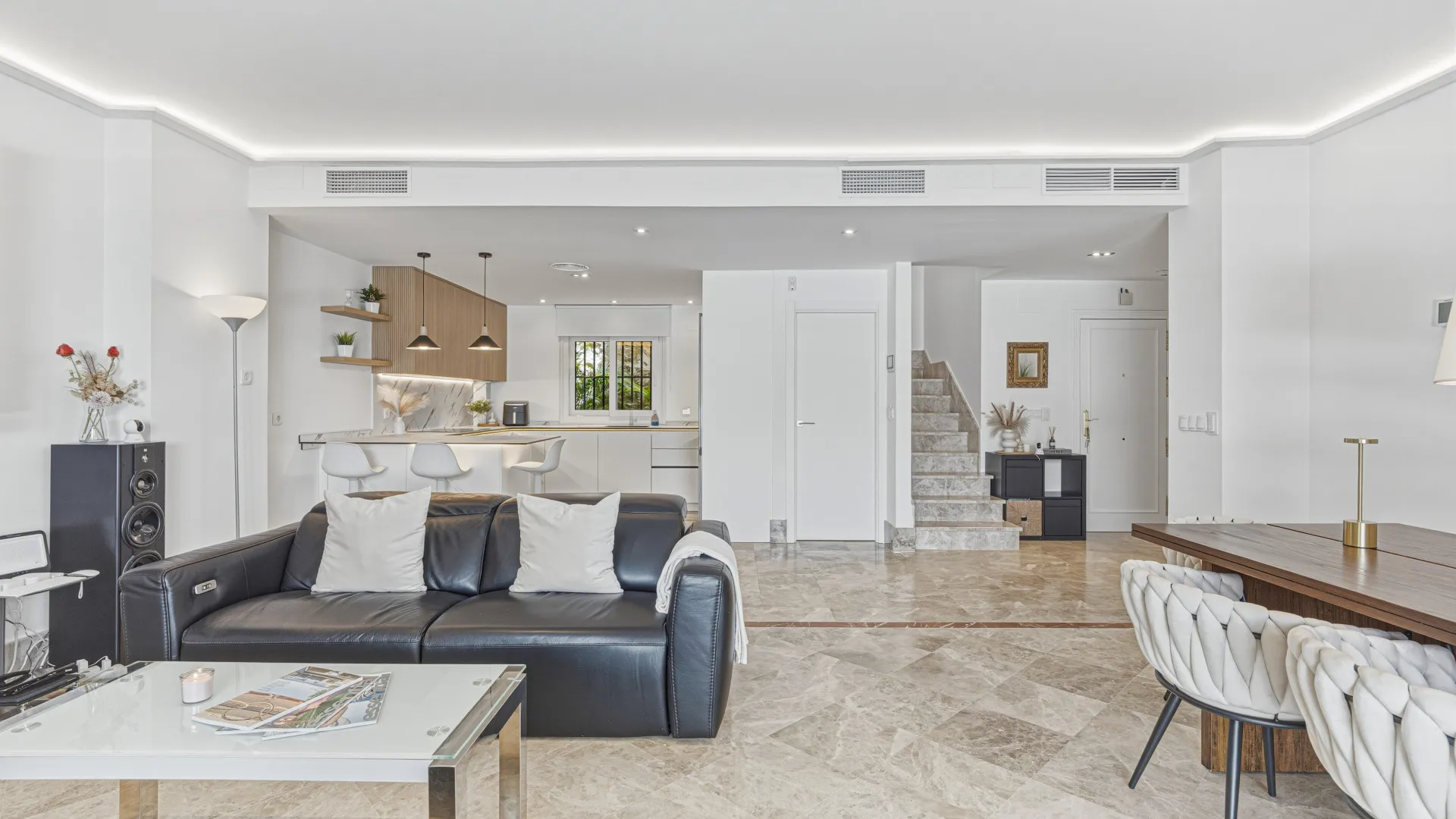 Santa Clara 4 bedrooms villa for sale