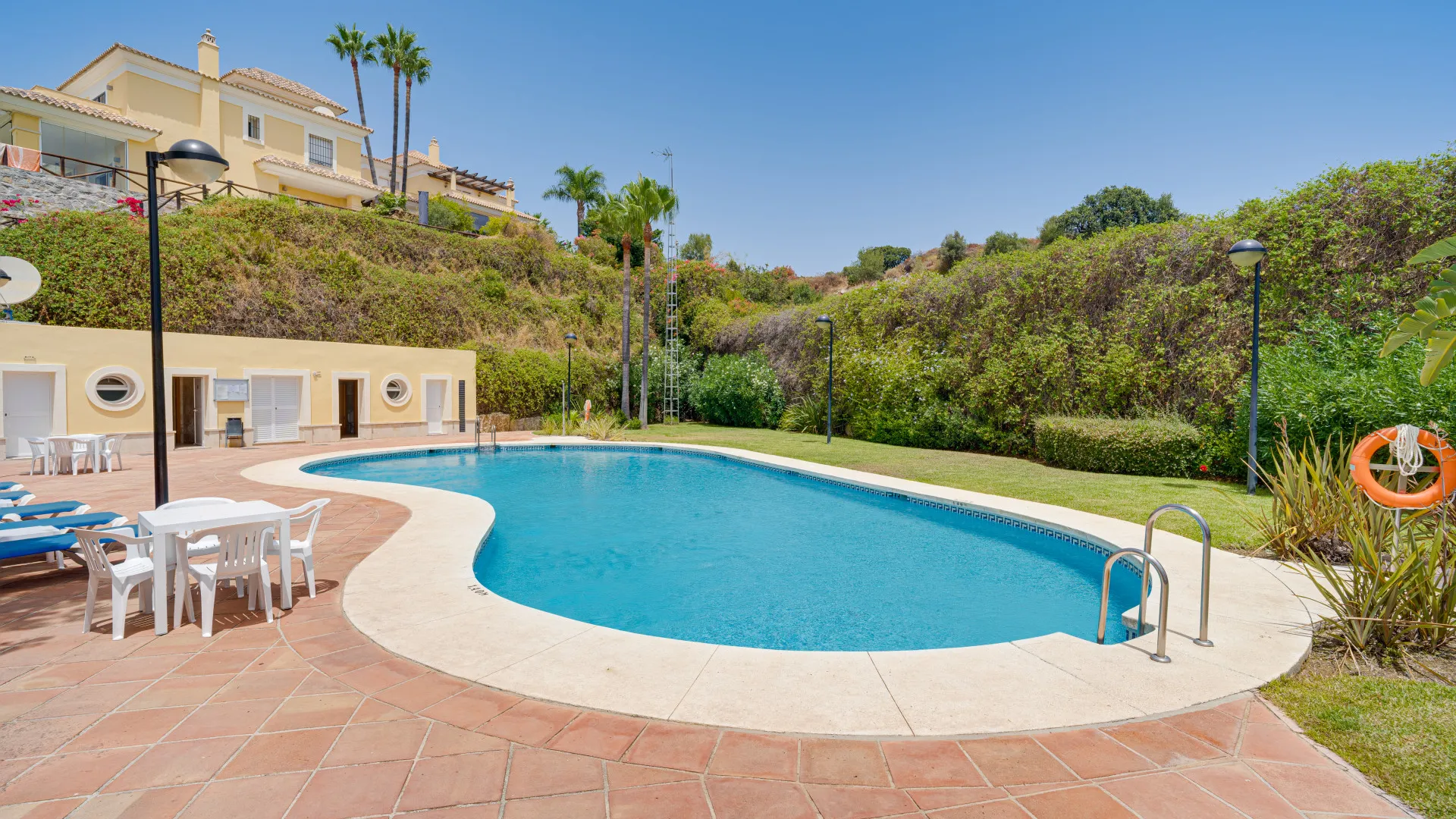 Santa Clara 4 bedrooms villa for sale