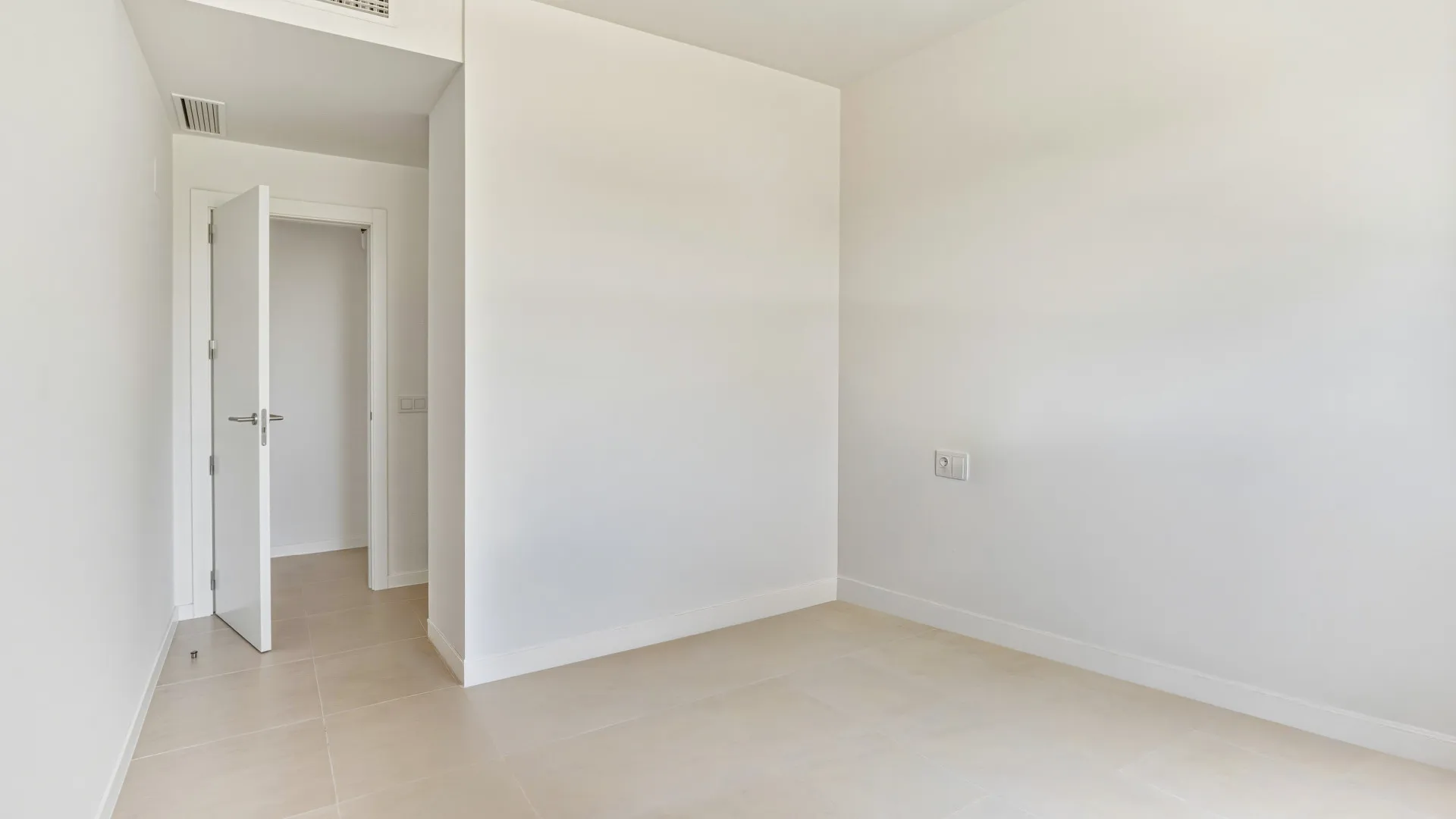 Apartment with 2 bedrooms for sale in Aqua Gardens