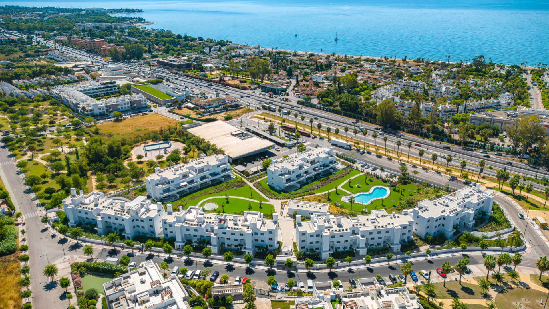 2 bedrooms apartment in Aqua Gardens for sale
