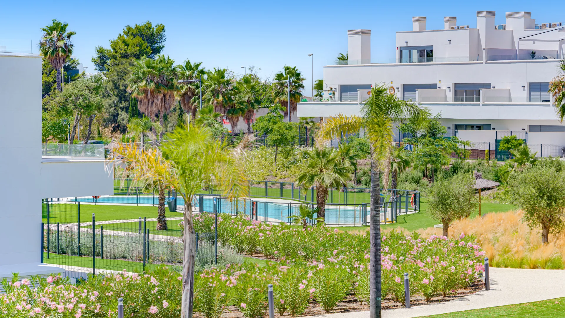 Apartment with 2 bedrooms for sale in Aqua Gardens