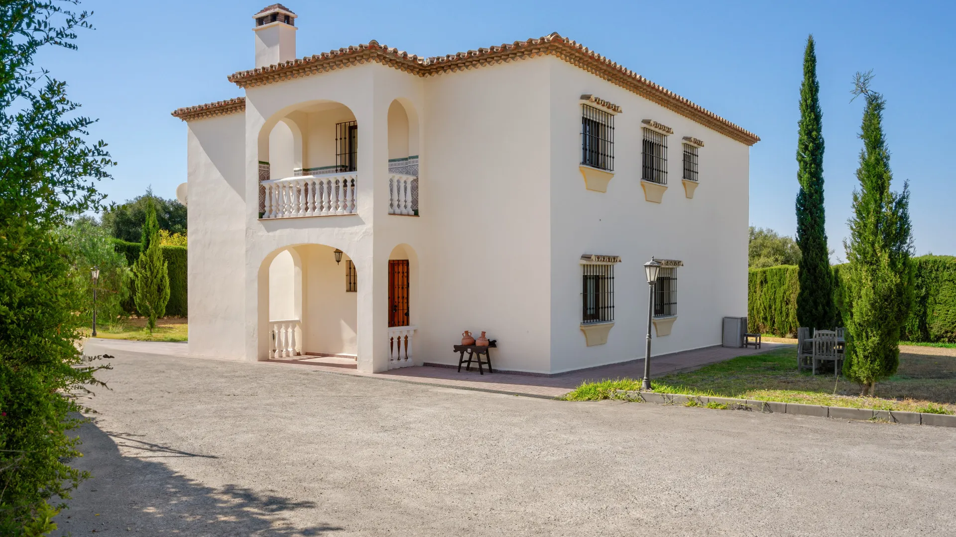 4 bedrooms villa for sale in Los Pedregales