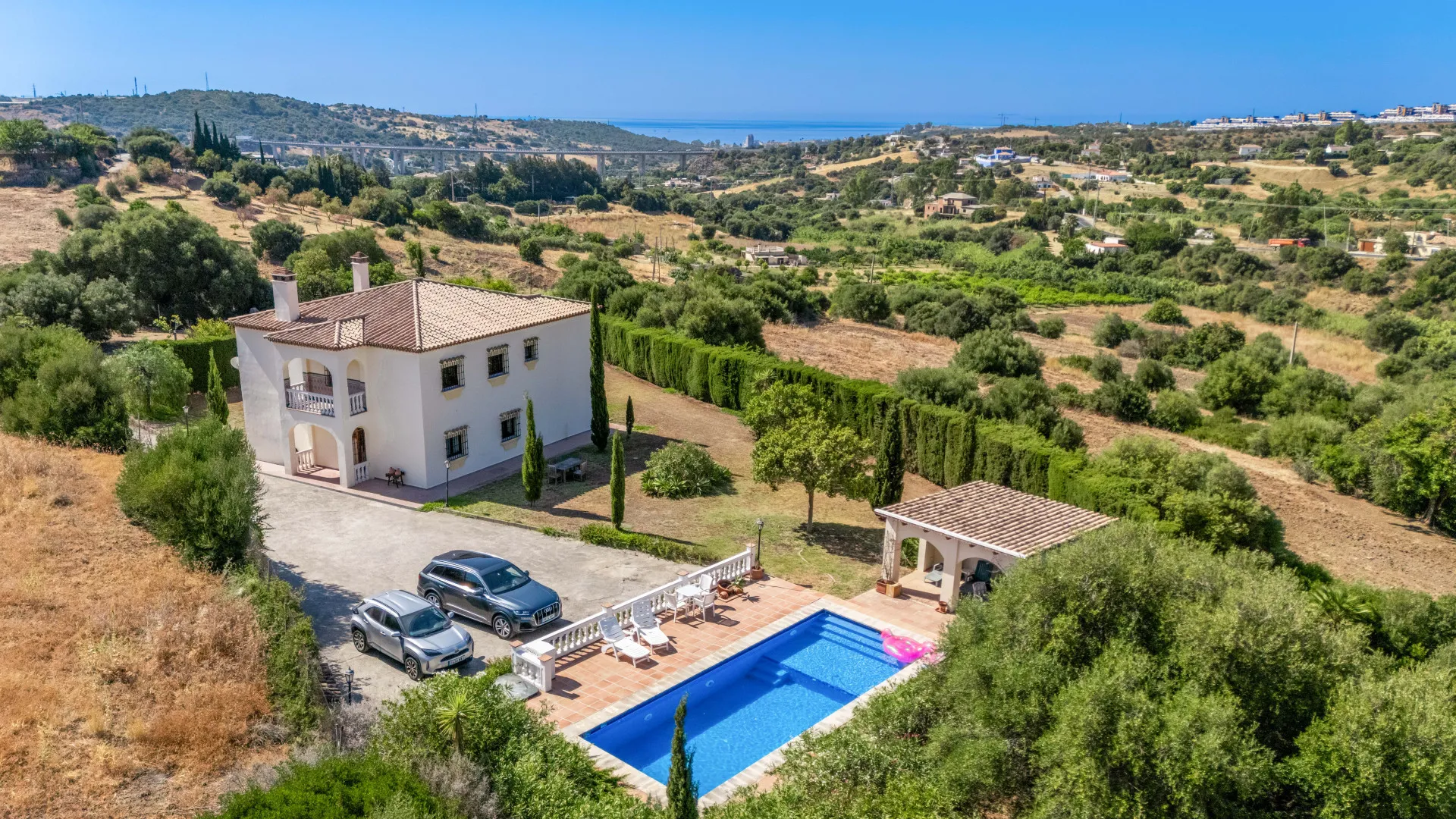 Villa en venta en Los Pedregales de 4 dormitorios