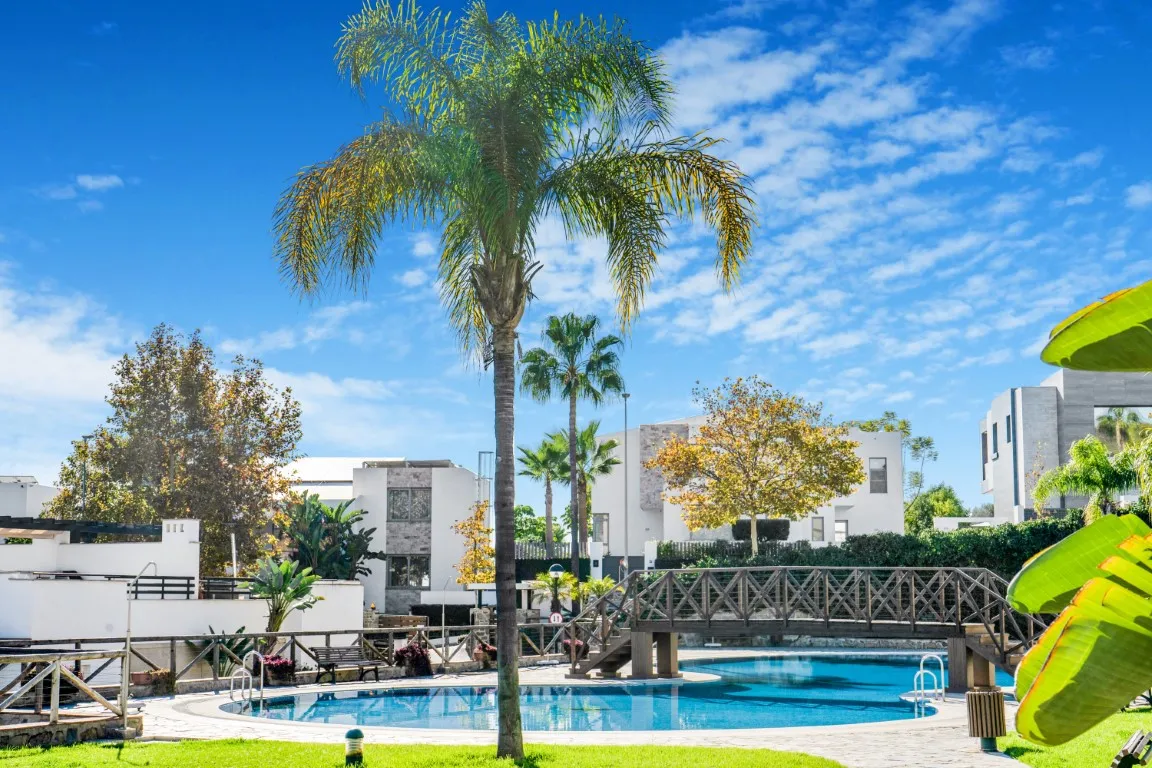 Comprar atico duplex de 3 dormitorios en Santa Clara