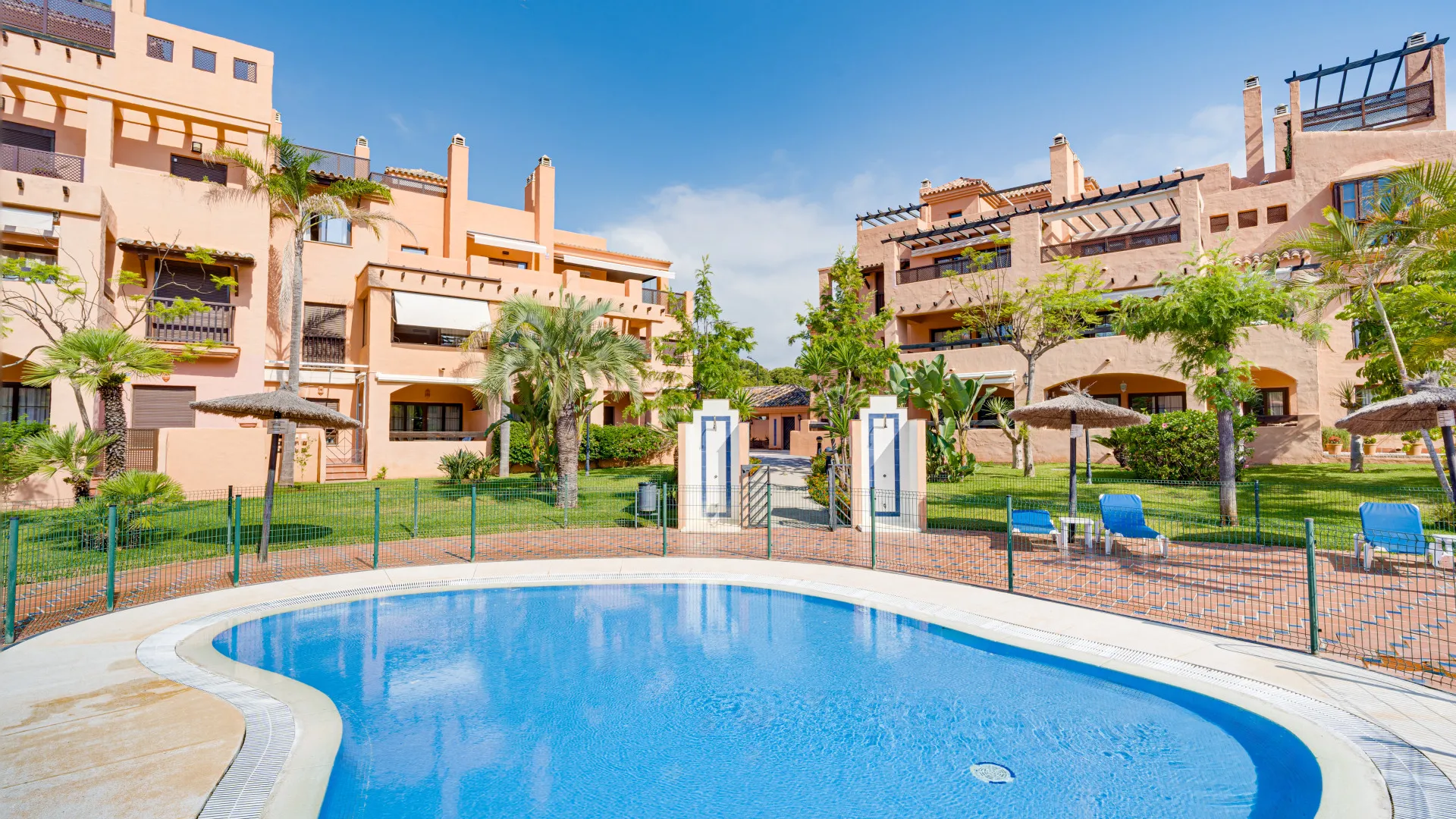 Hacienda del Sol 4 bedrooms duplex penthouse for sale