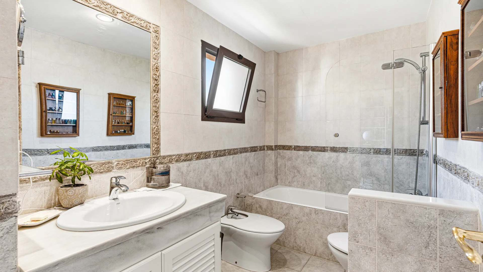 Hacienda del Sol 4 bedrooms duplex penthouse for sale