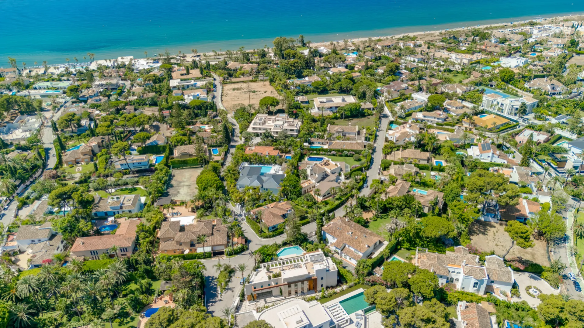 Comprar villa en Los Monteros Playa de 5 dormitorios