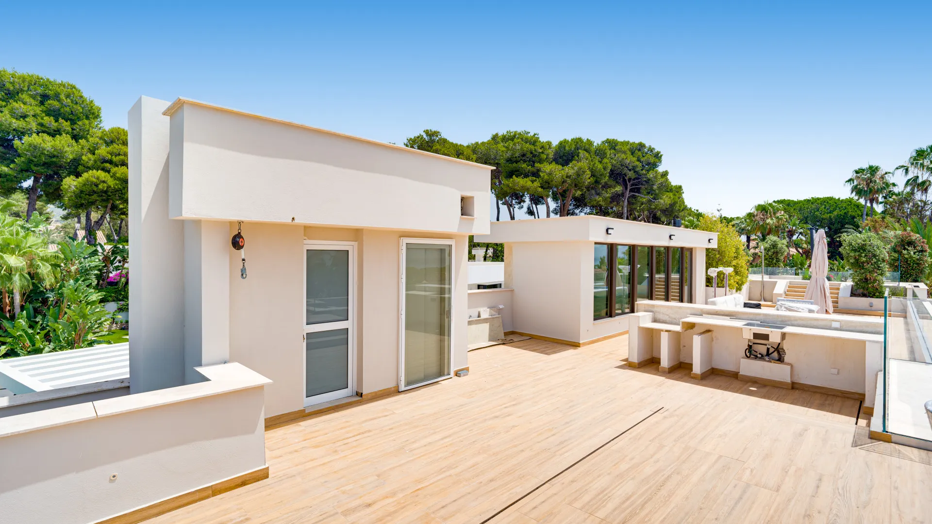 5 bedrooms Los Monteros Playa villa for sale