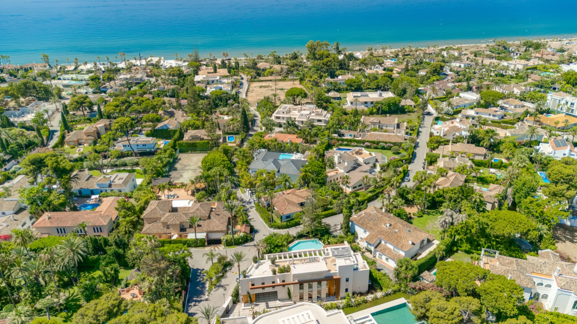 Comprar villa en Los Monteros Playa de 5 dormitorios