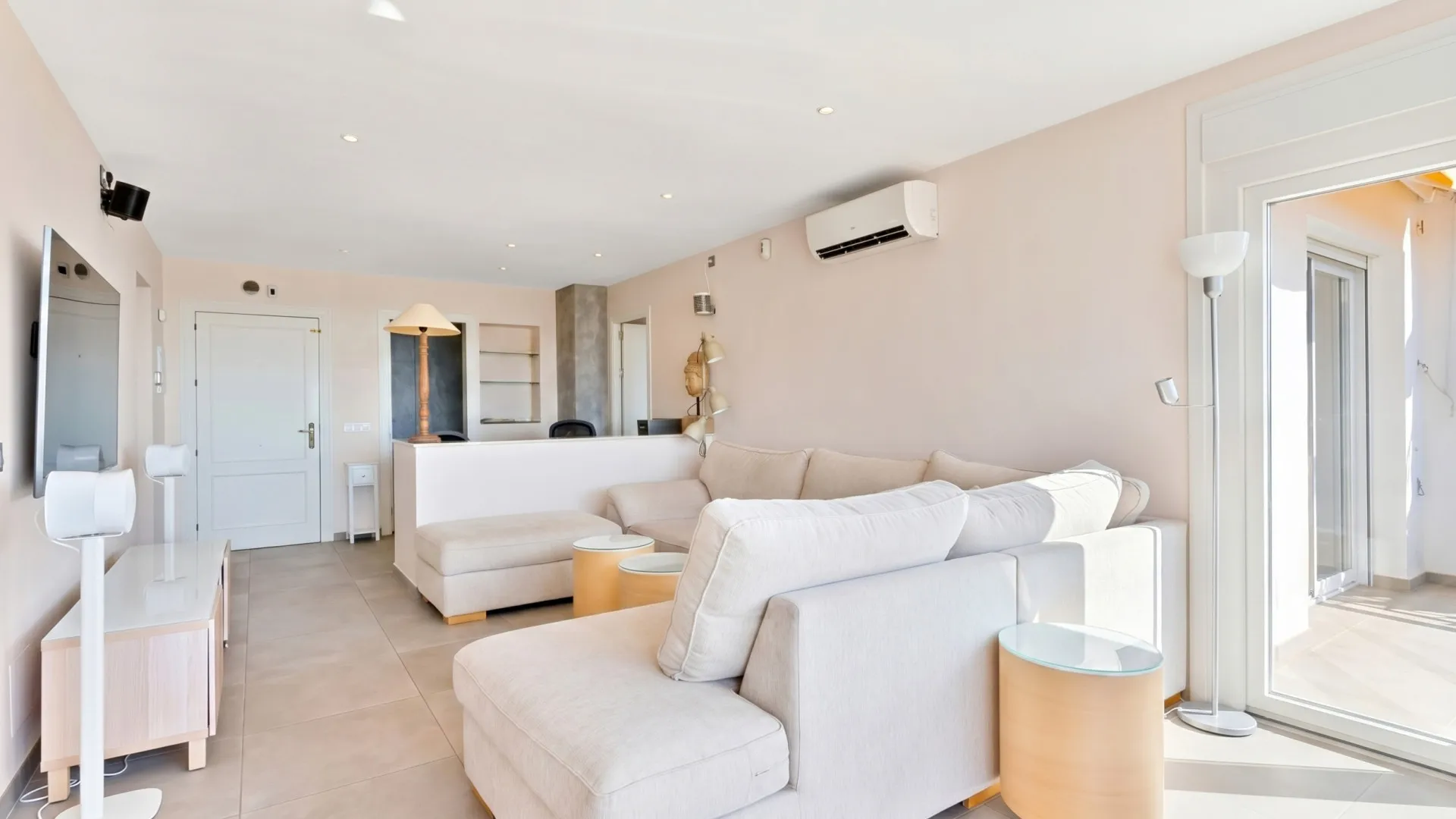 2 bedrooms penthouse in Puerto del Almendro for sale