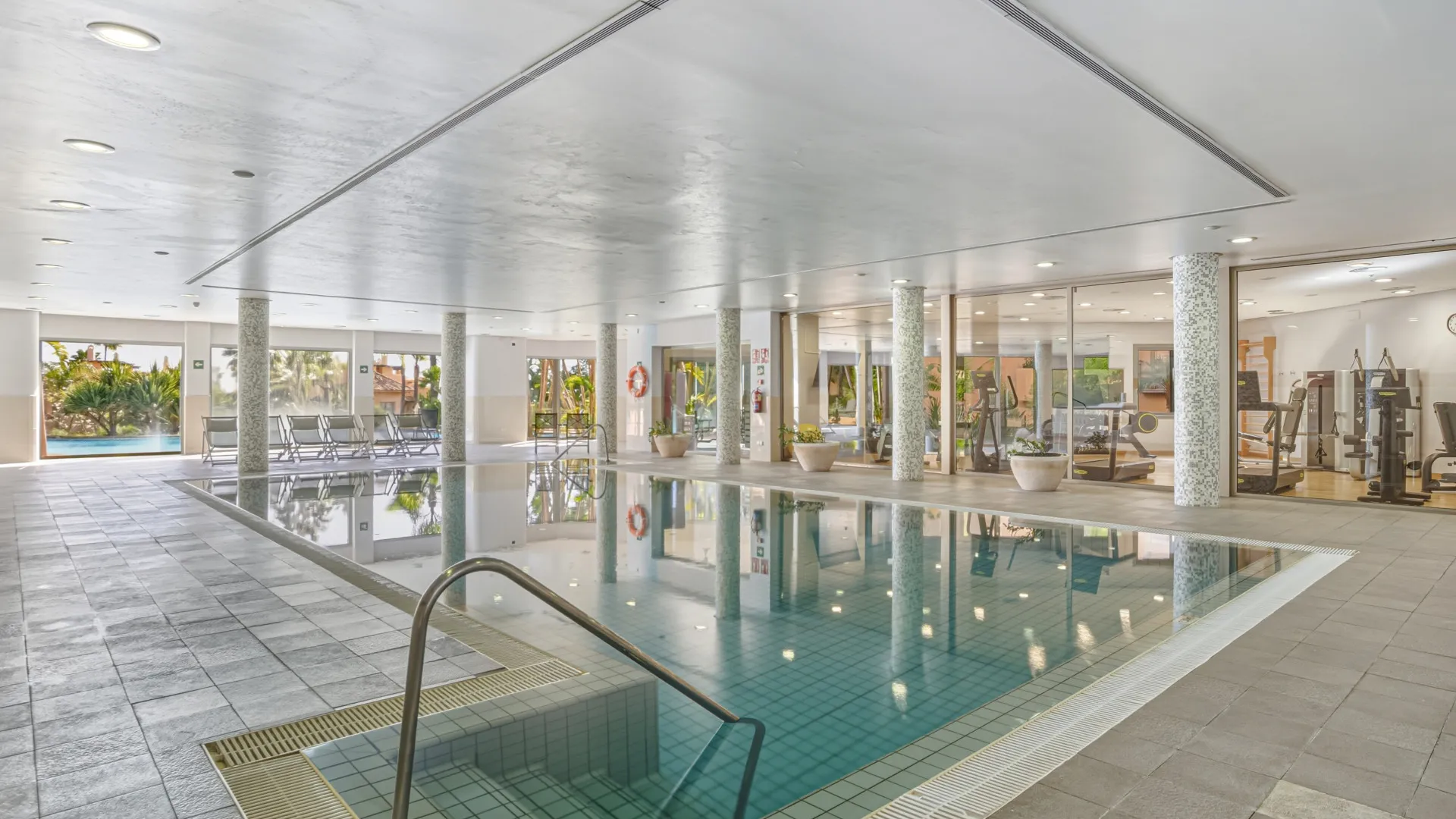 Comprar apartamento planta baja en Mansion Club