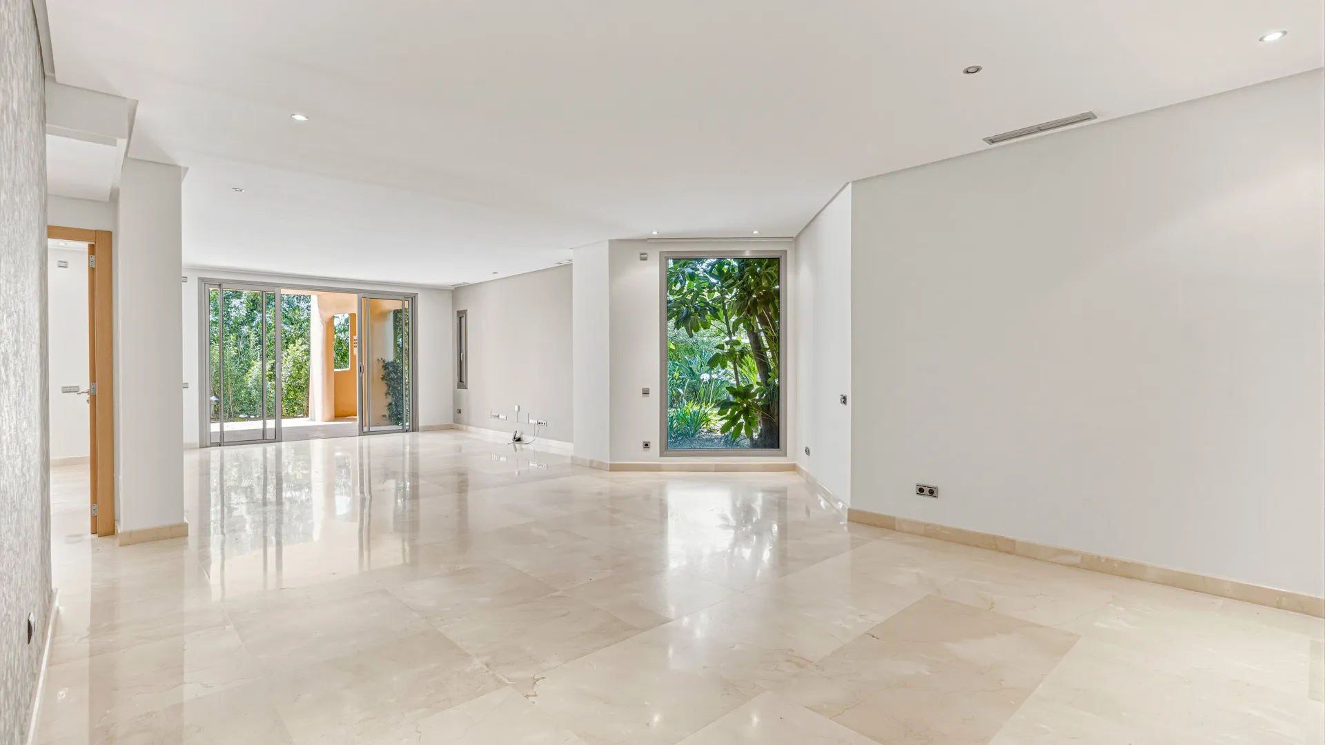 Comprar apartamento planta baja en Mansion Club