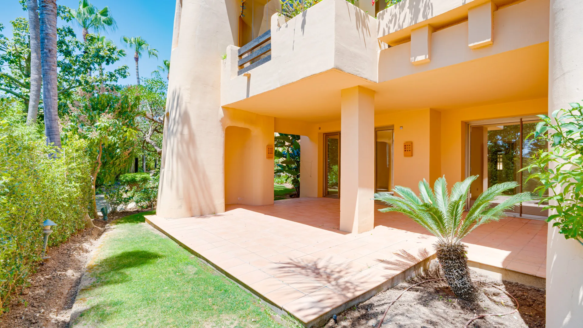 Comprar apartamento planta baja en Mansion Club