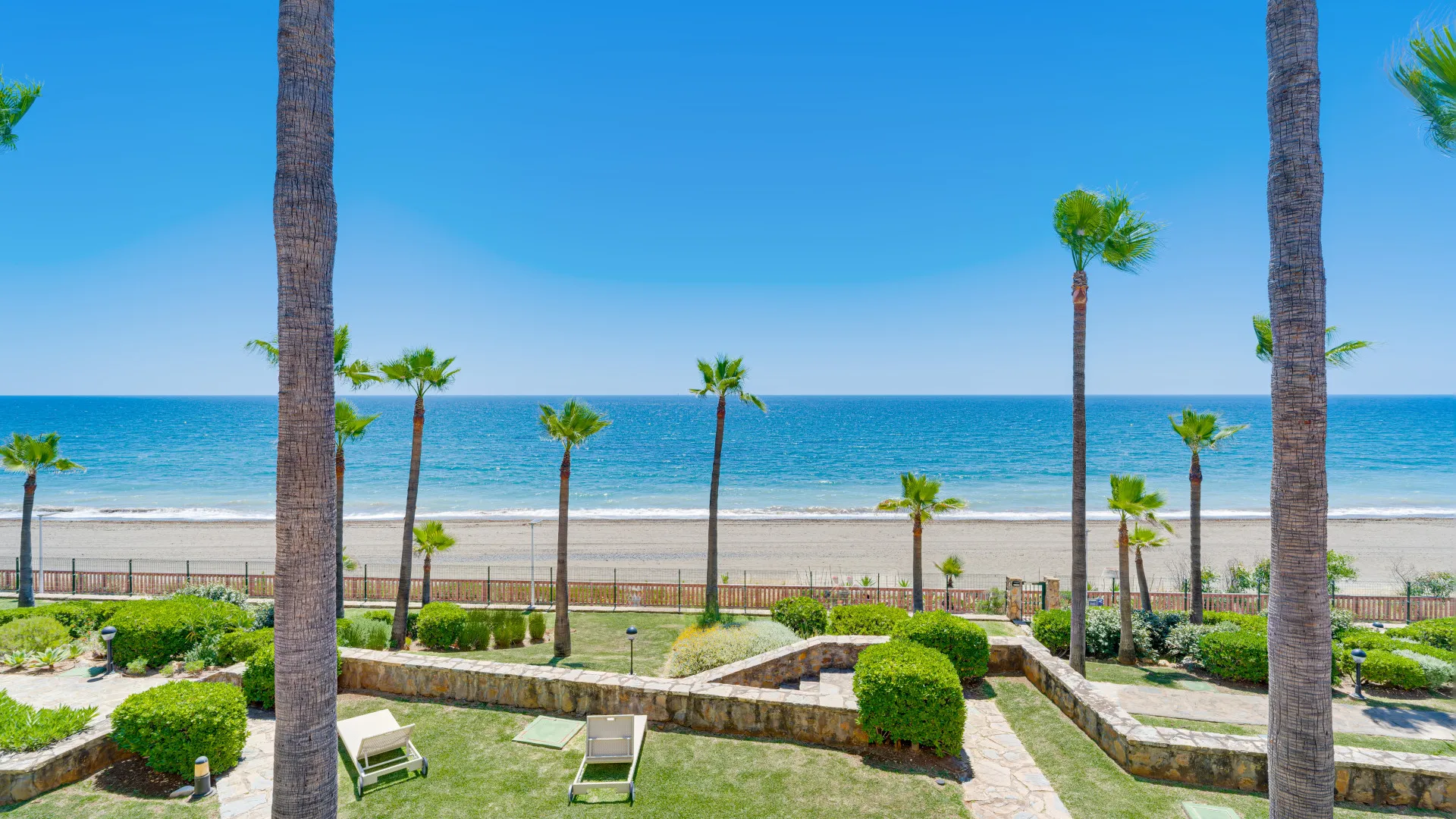 2 bedrooms Dominion Beach apartment for sale