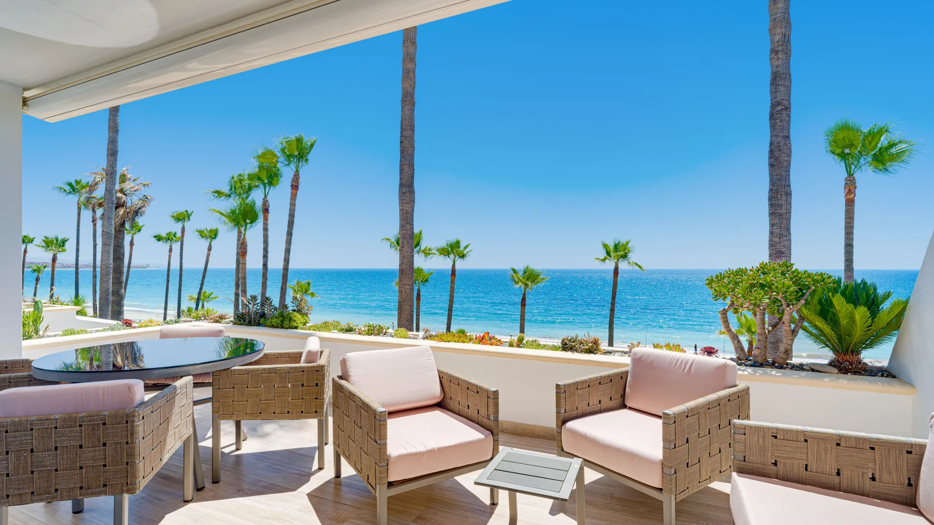 2 bedrooms Dominion Beach apartment for sale
