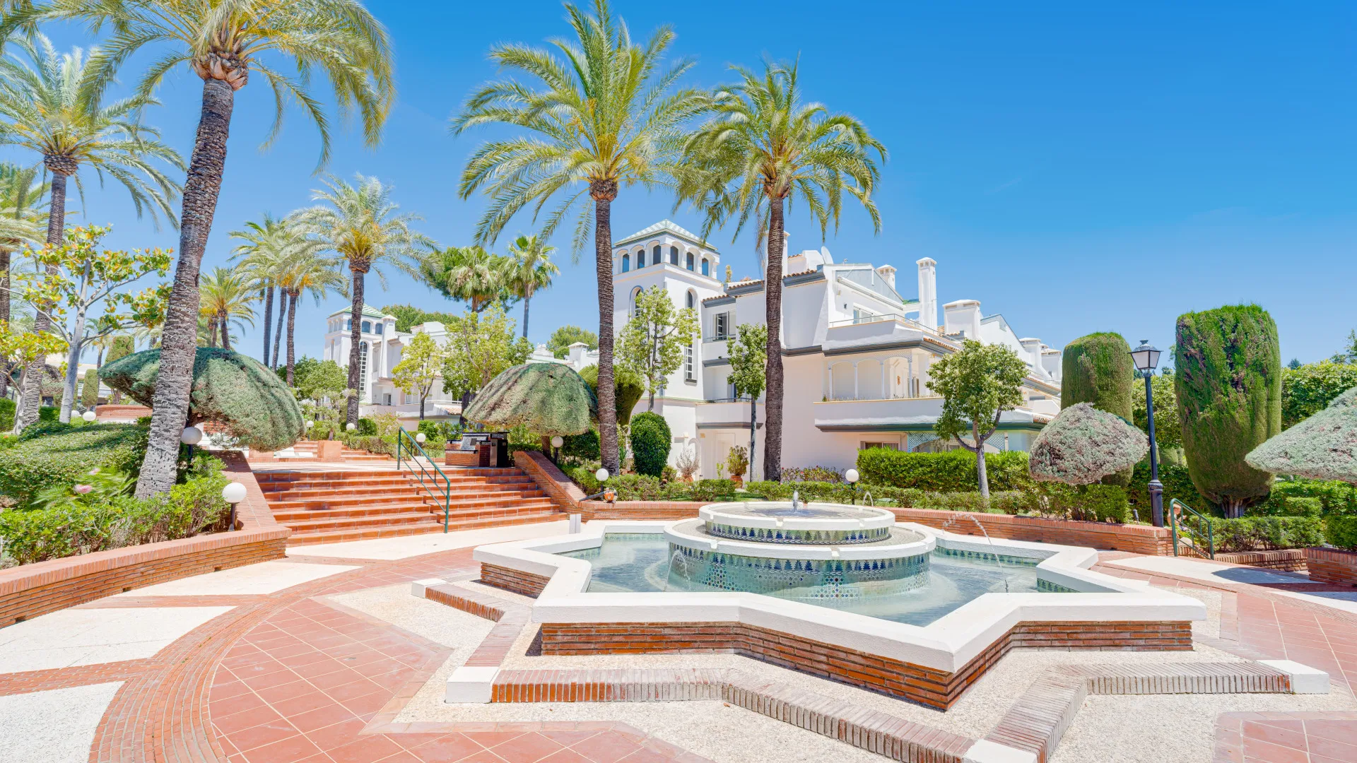 2 bedrooms Dominion Beach apartment for sale