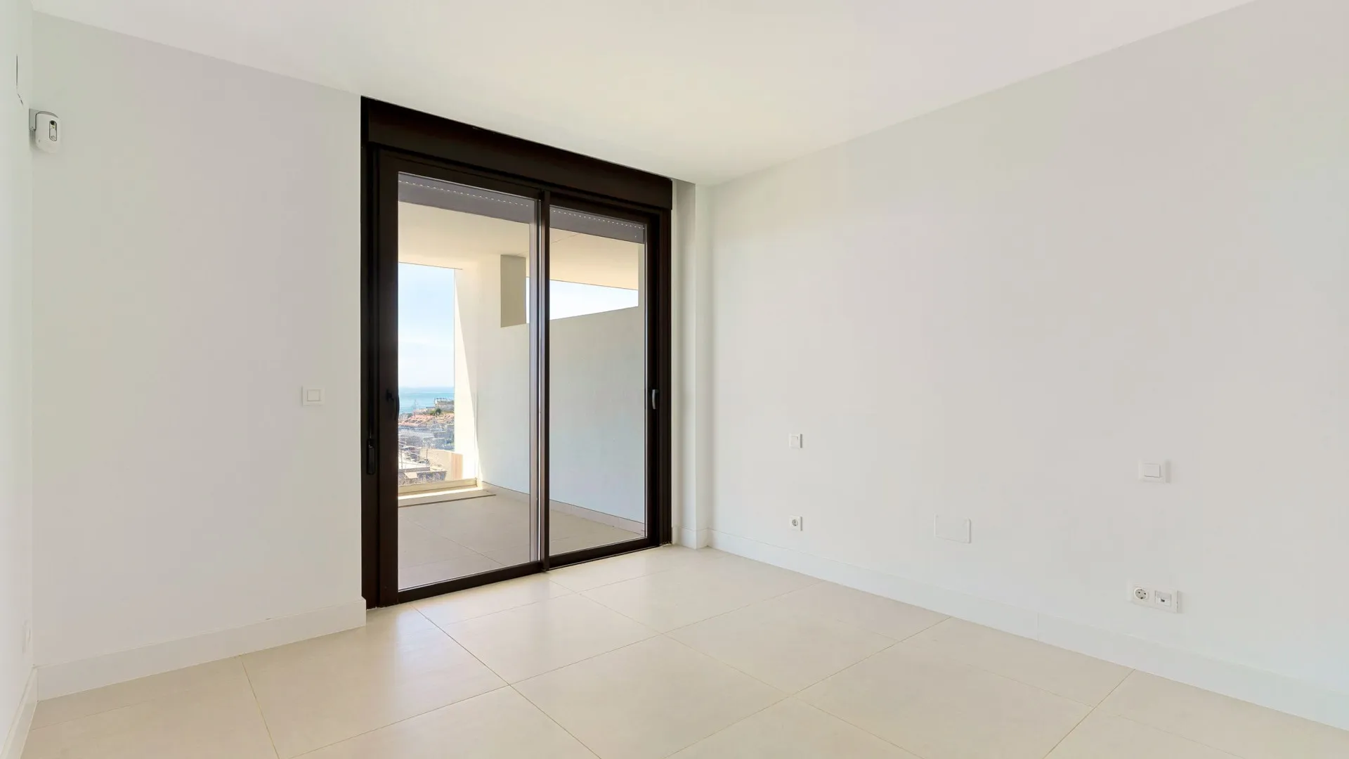 Se vende apartamento con 3 dormitorios en El Higueron