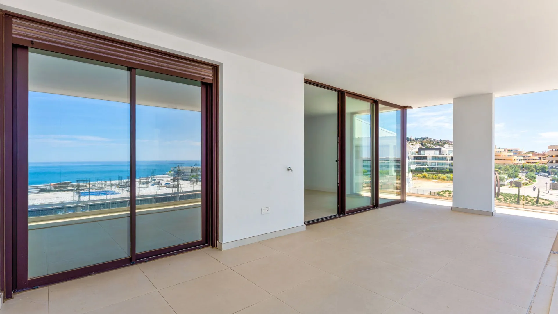 Se vende apartamento con 3 dormitorios en El Higueron