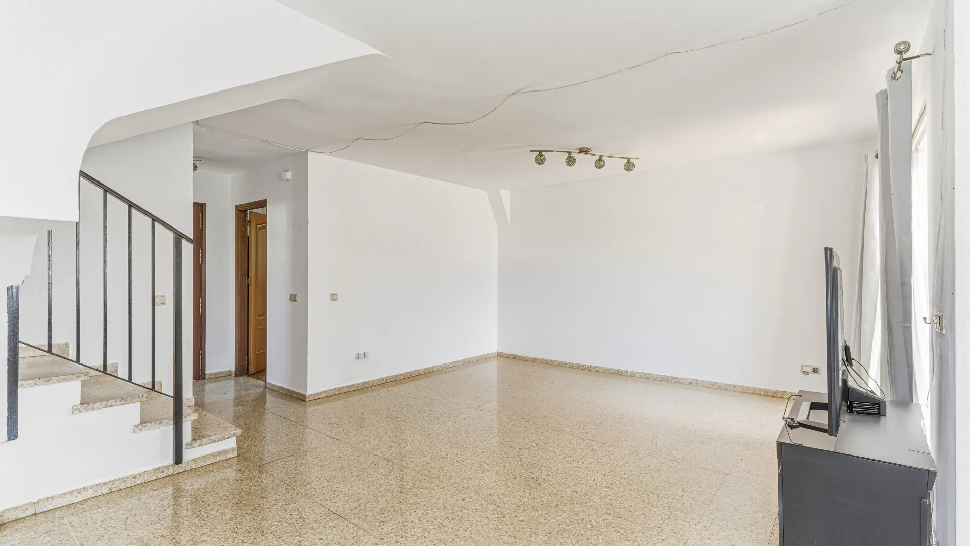 For sale town house in Nueva Atalaya with 3 bedrooms