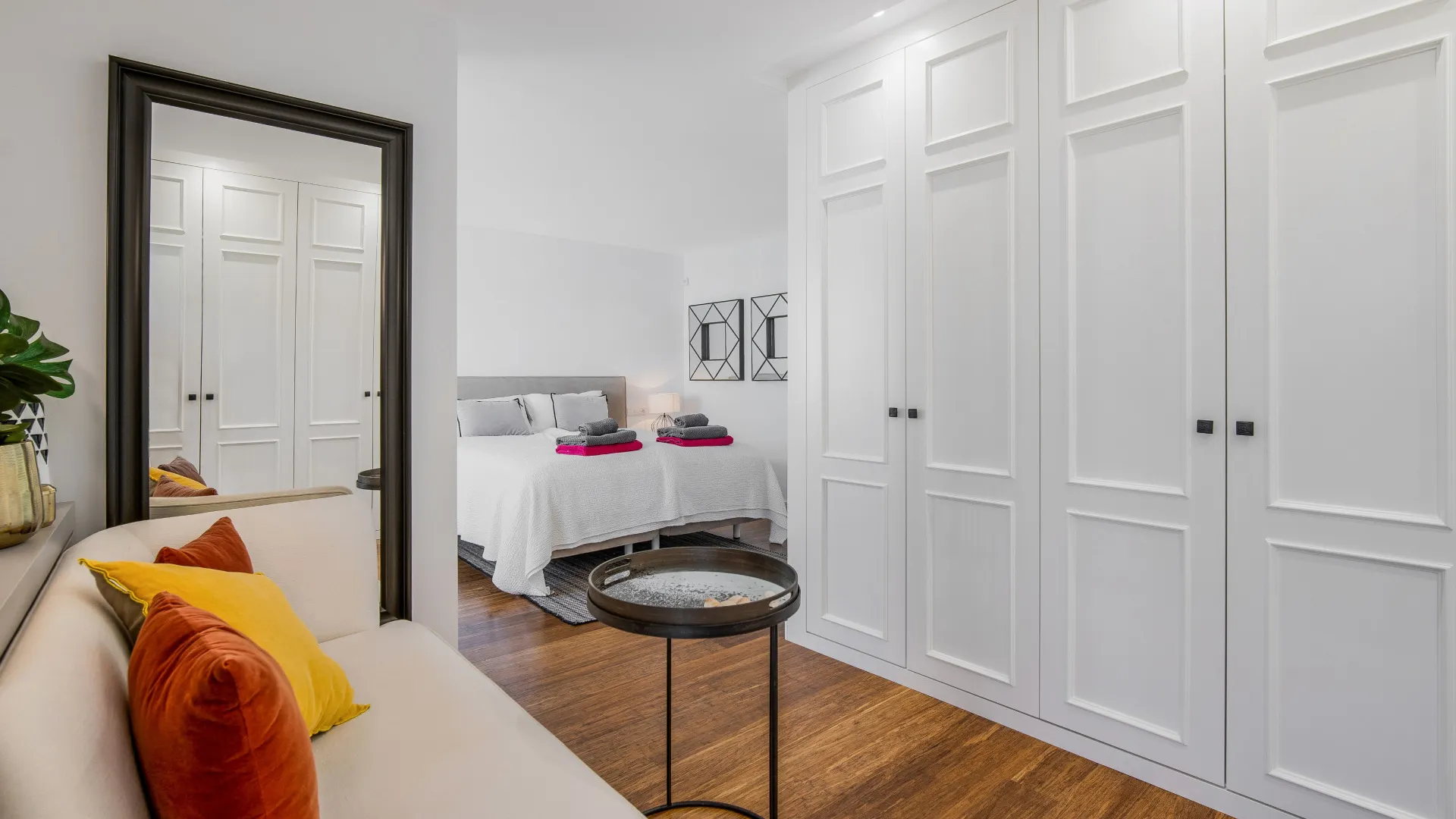 For sale Marbellamar town house with 4 bedrooms
