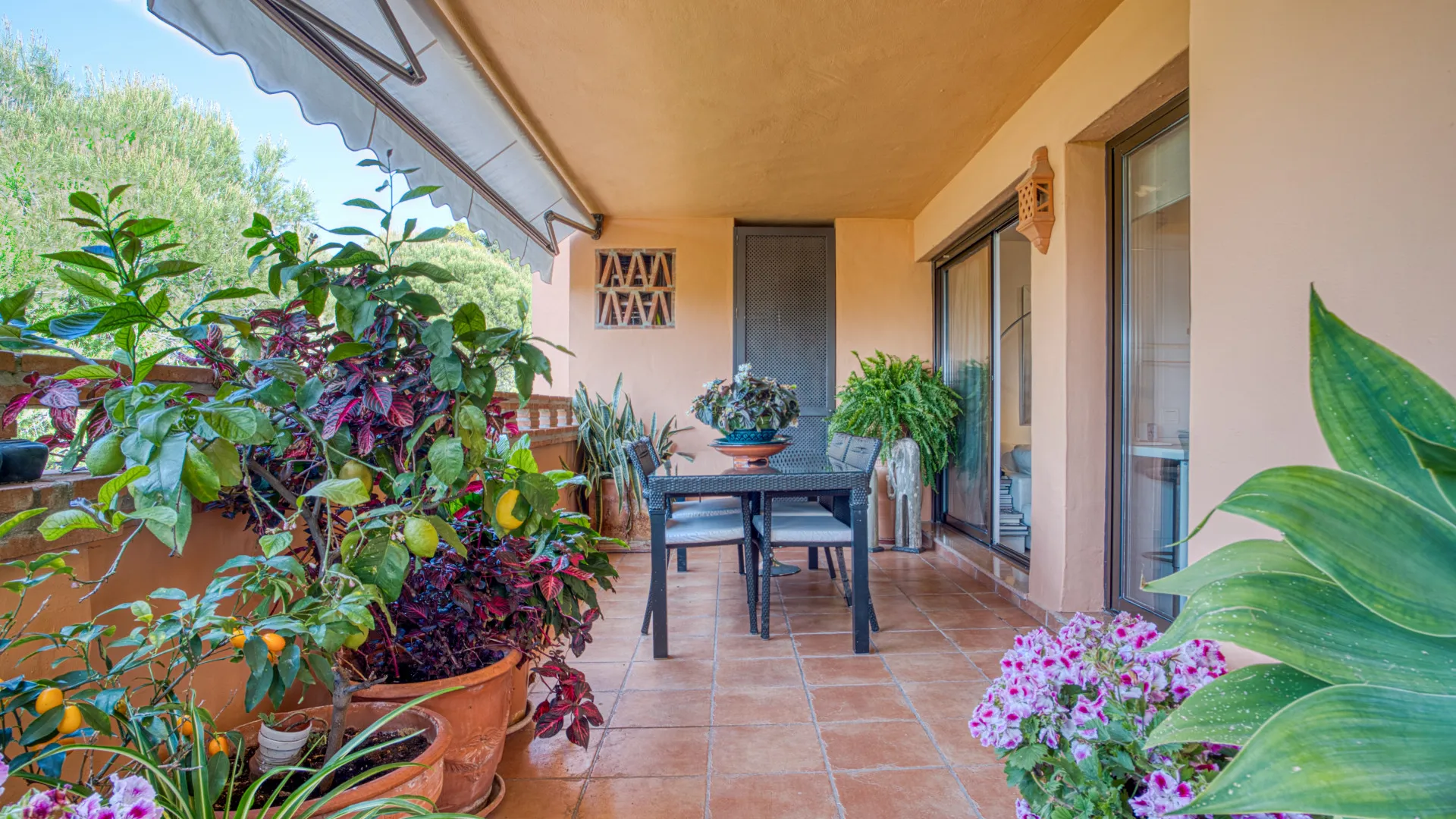 Costa Nagüeles III, apartamento en venta con 3 dormitorios