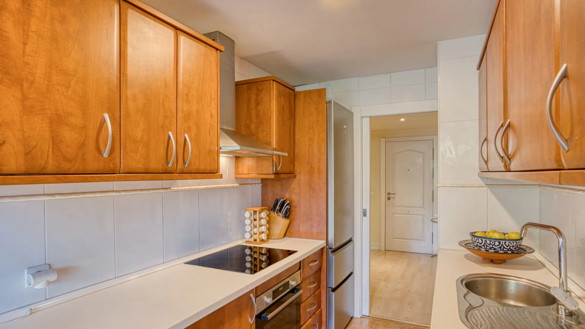 Costa Nagüeles III, apartamento en venta con 3 dormitorios