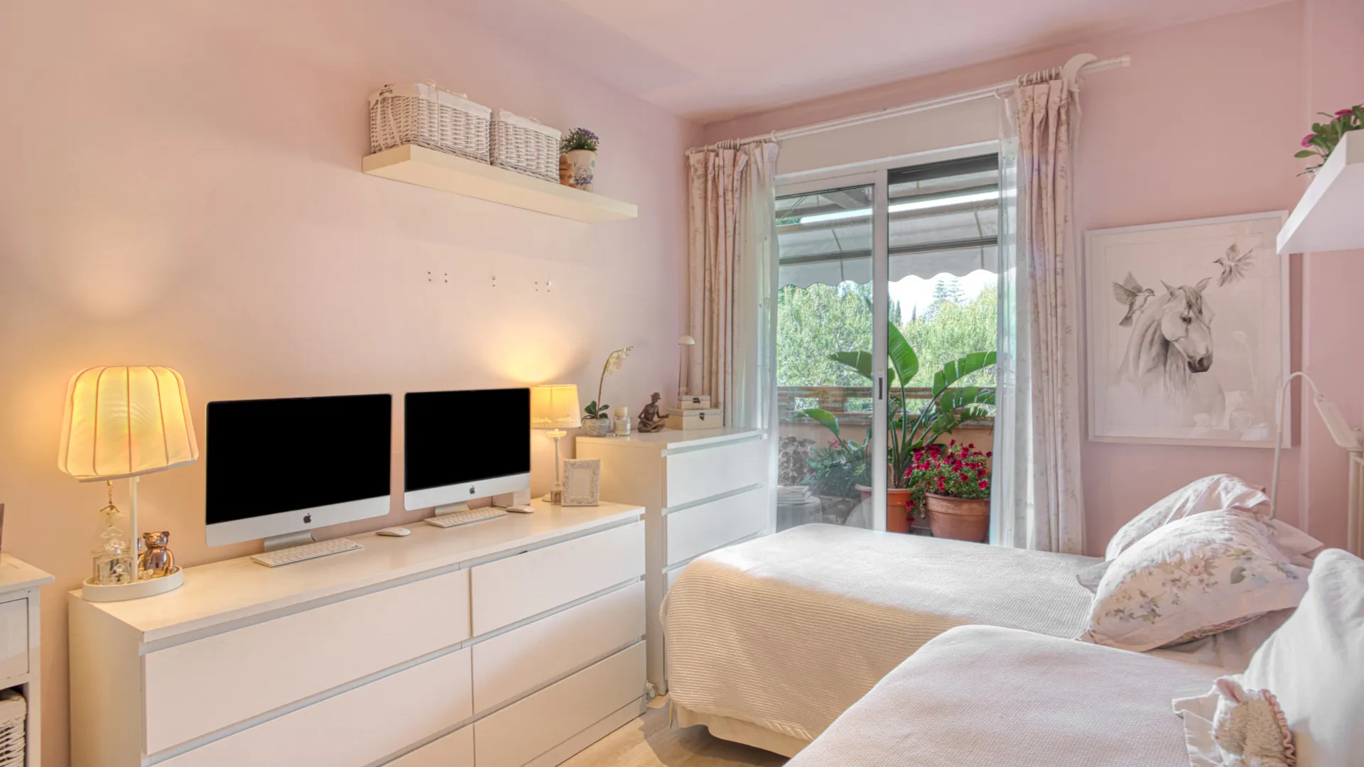 Costa Nagüeles III, apartamento en venta con 3 dormitorios