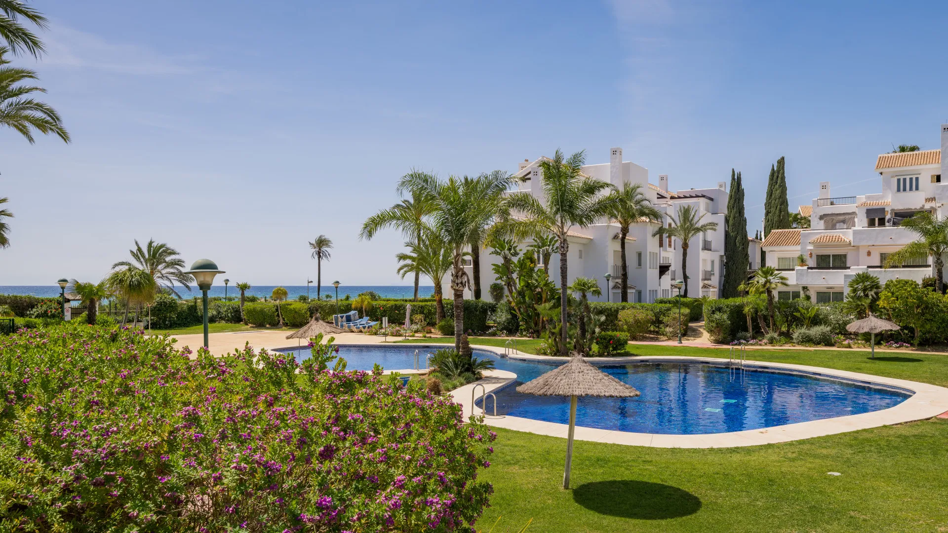 Buy Los Monteros Palm Beach apartment with 3 bedrooms