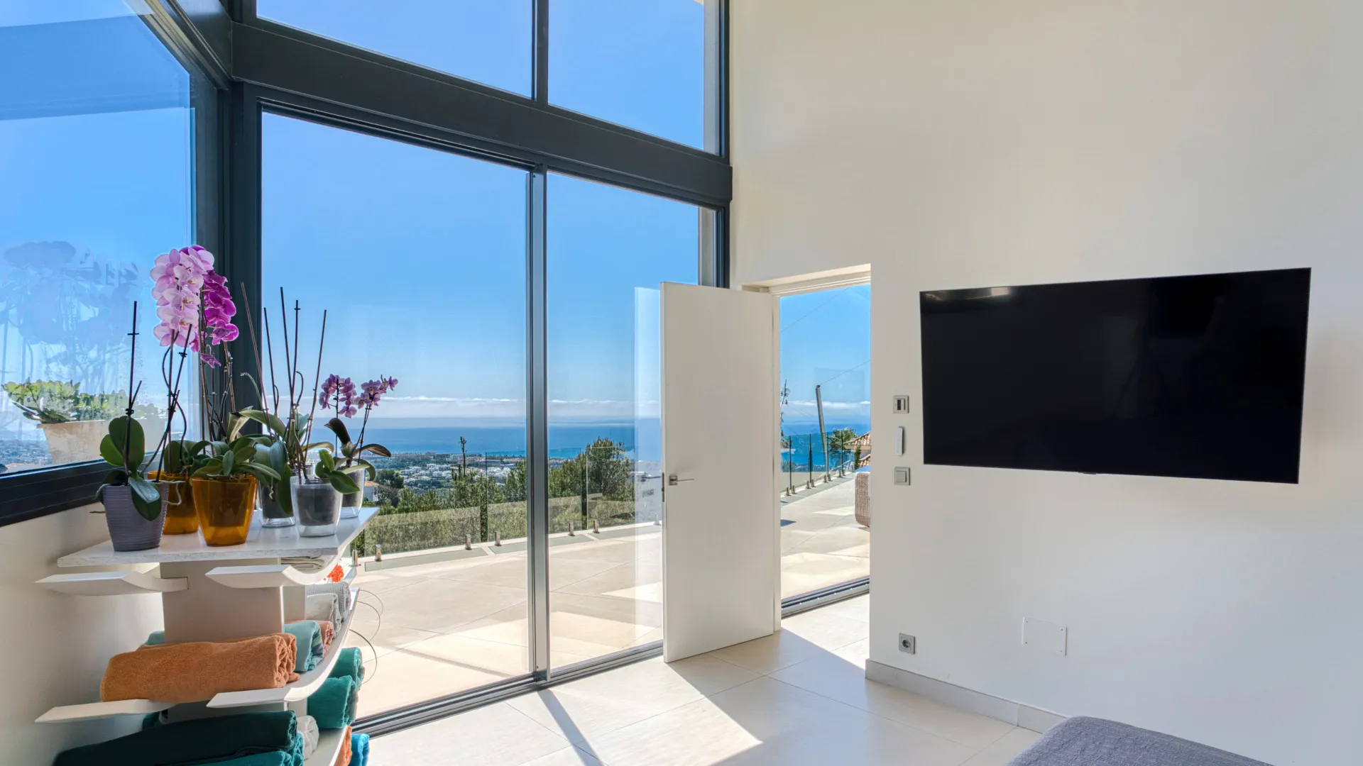 Villa con 5 dormitorios en venta en Los Altos de los Monteros