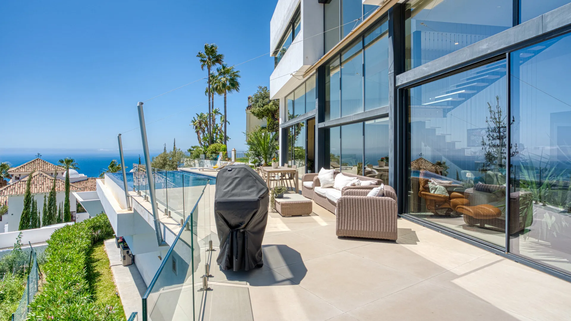 Villa con 5 dormitorios en venta en Los Altos de los Monteros