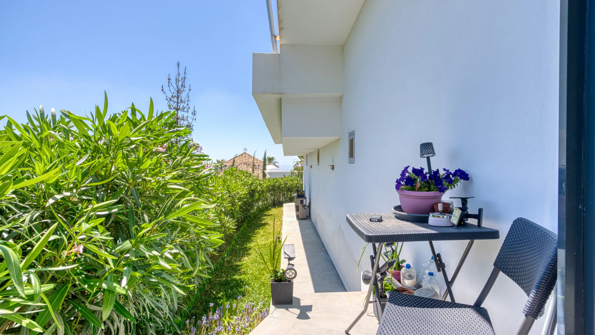 Villa con 5 dormitorios en venta en Los Altos de los Monteros