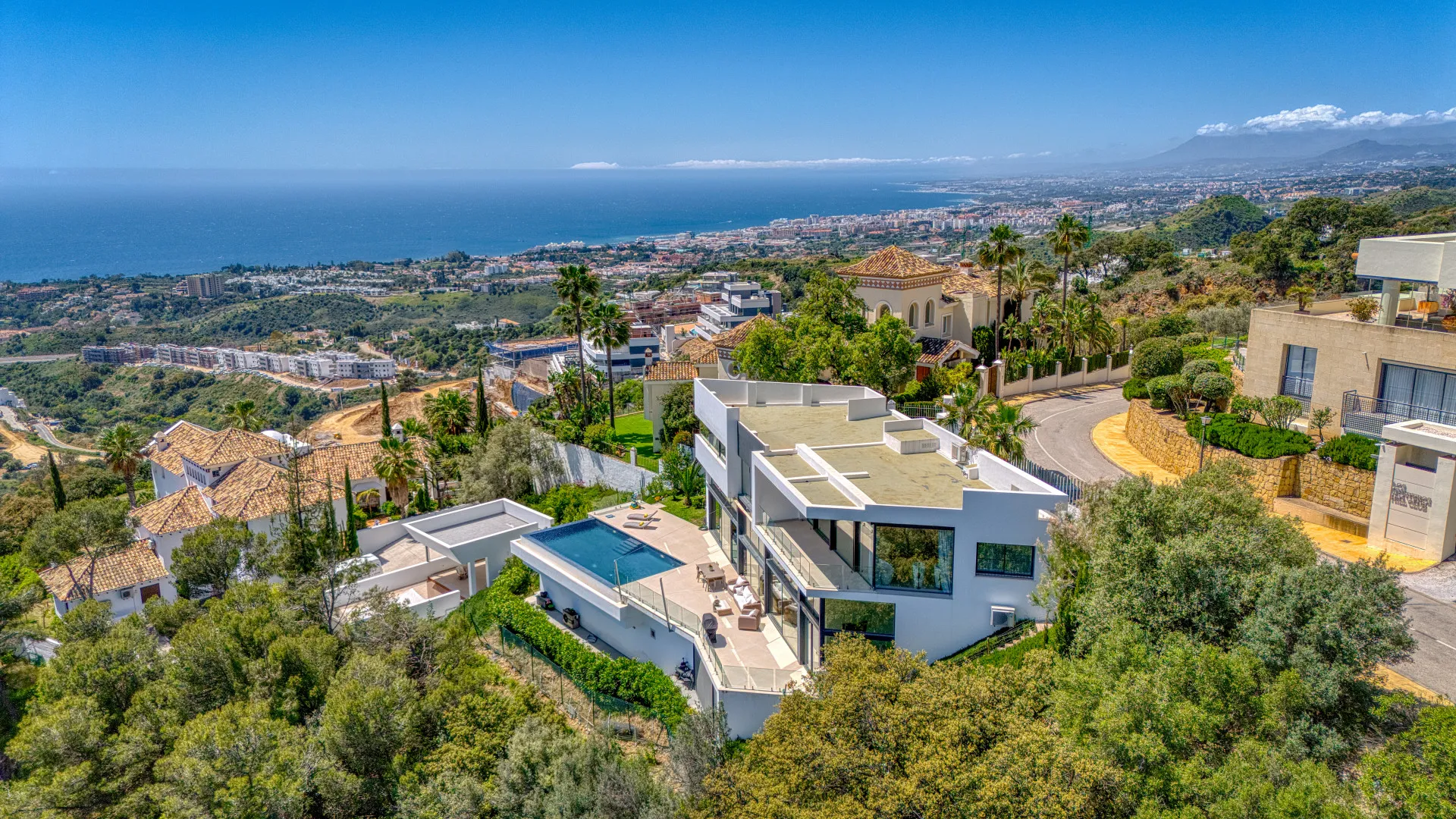 Villa con 5 dormitorios en venta en Los Altos de los Monteros
